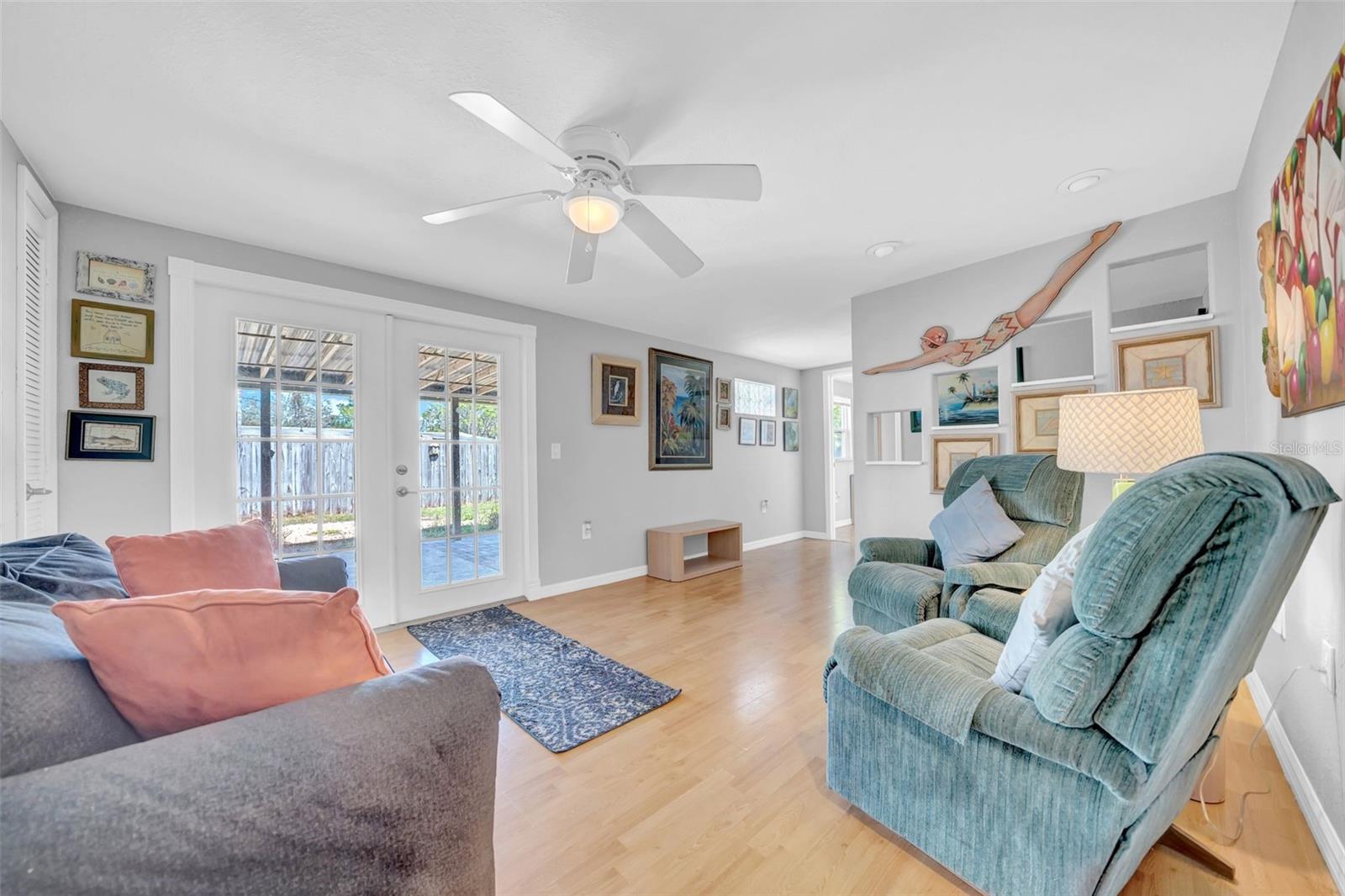 Image 24 of 50 For 7353 Banner Street