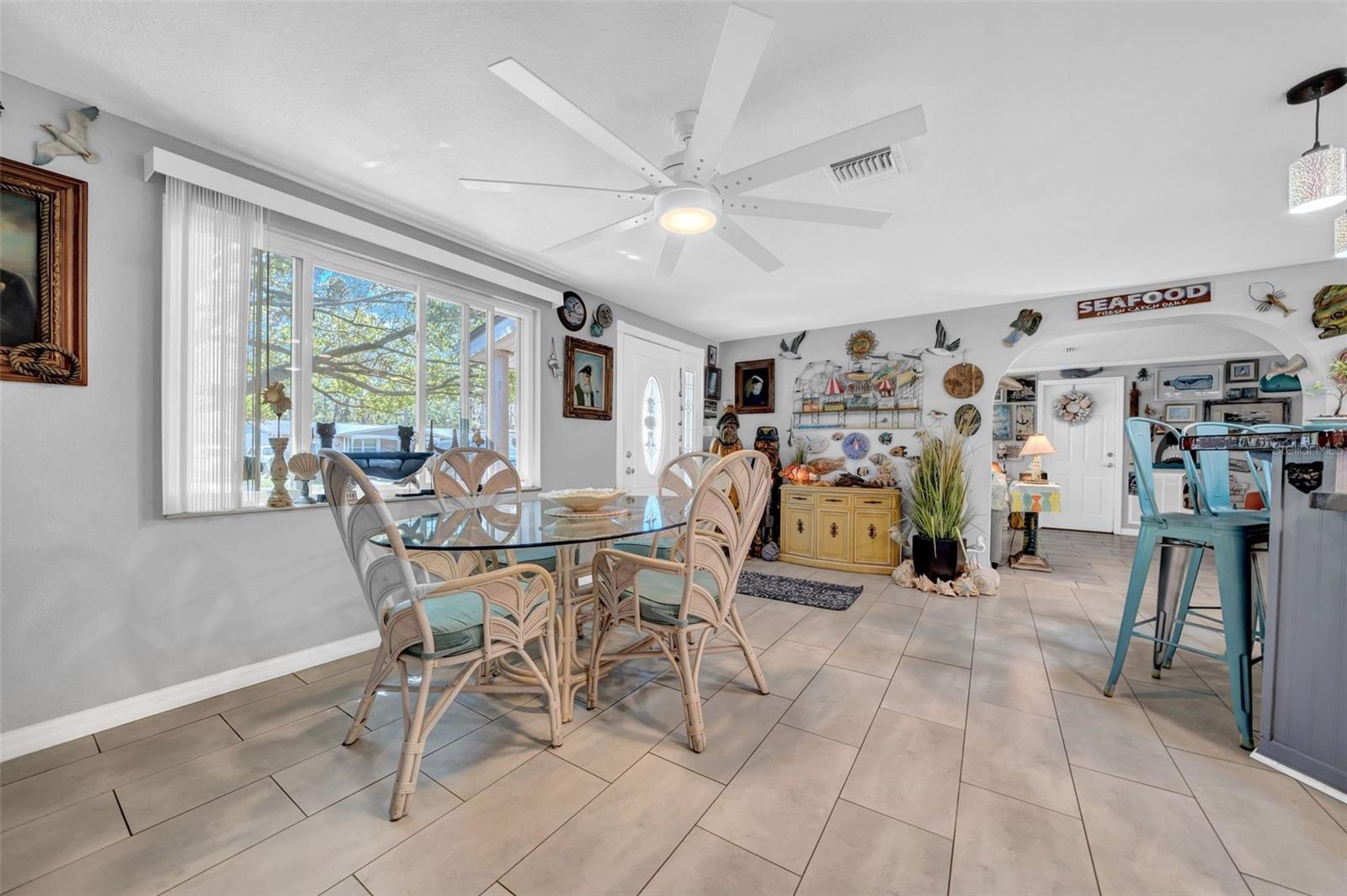 Image 8 of 50 For 7353 Banner Street