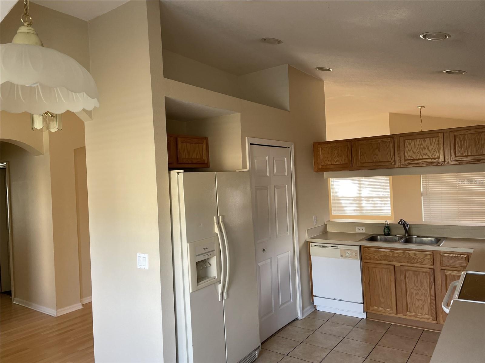 Image 4 of 14 For 13408 Teaberry Lane