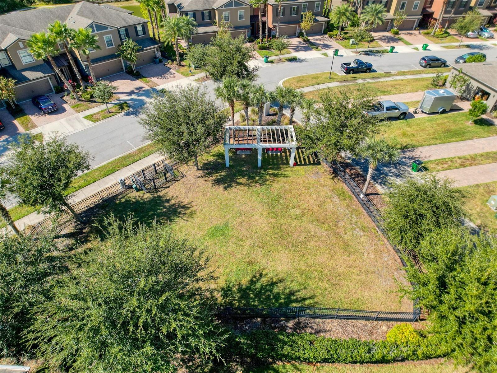 Image 21 of 25 For 28520 Tranquil Lake Circle