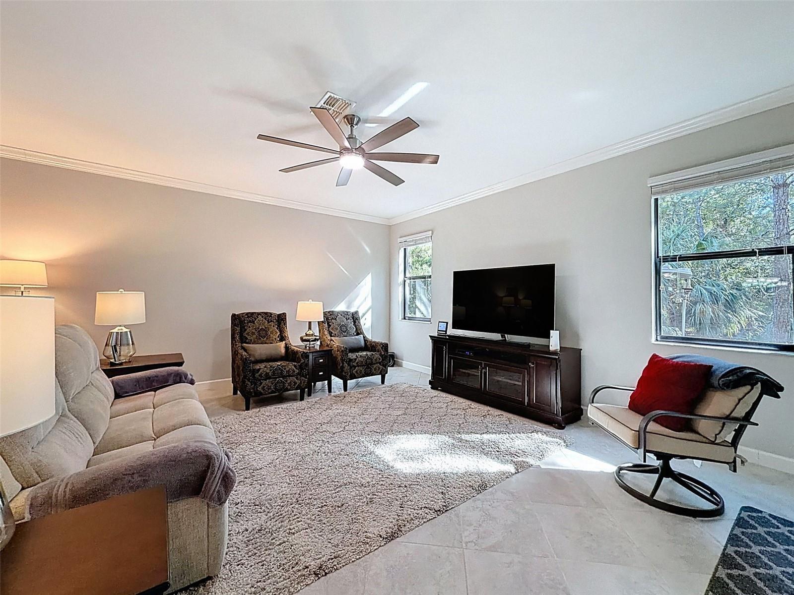 Image 7 of 25 For 28520 Tranquil Lake Circle