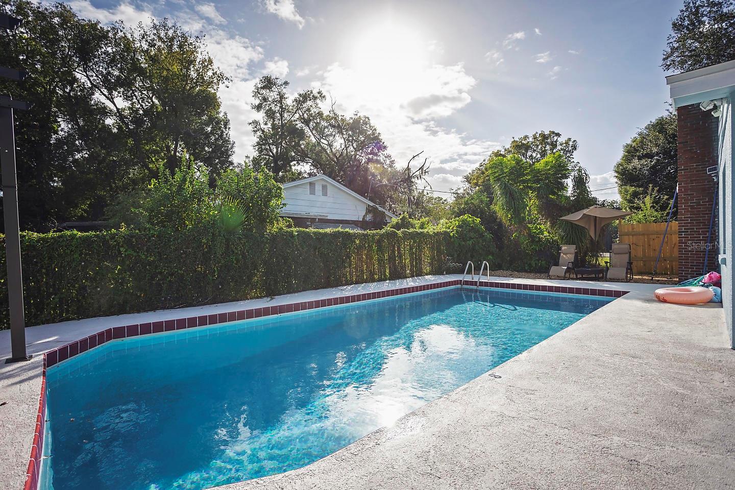 Image 6 of 32 For 2614 Fairview Avenue