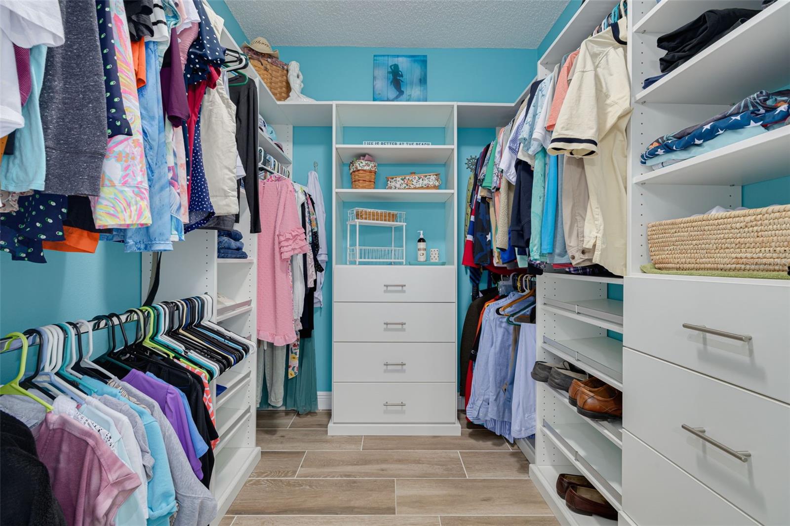 Image 23 of 59 For 6126 Seaside Drive