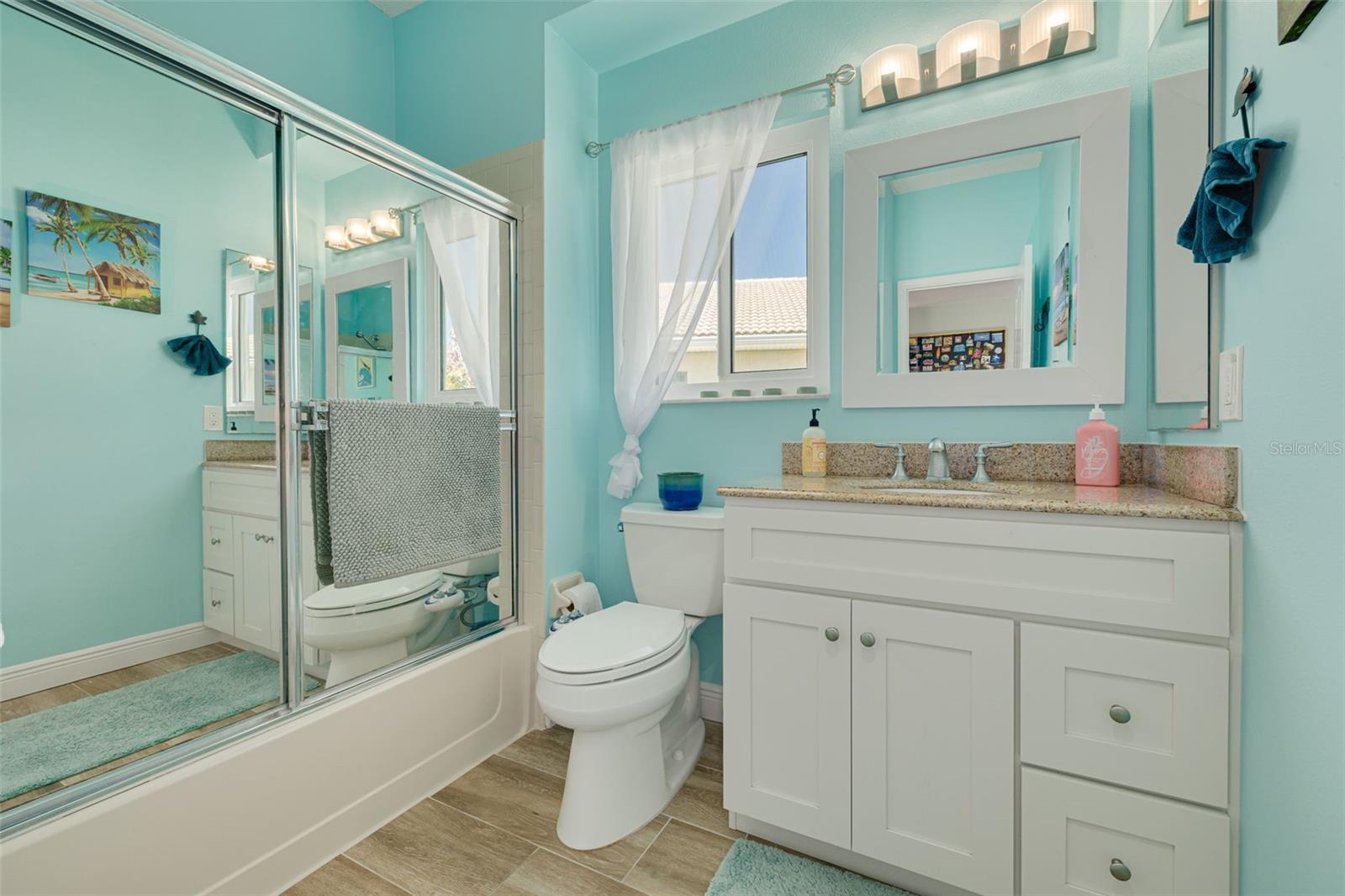 Image 33 of 59 For 6126 Seaside Drive