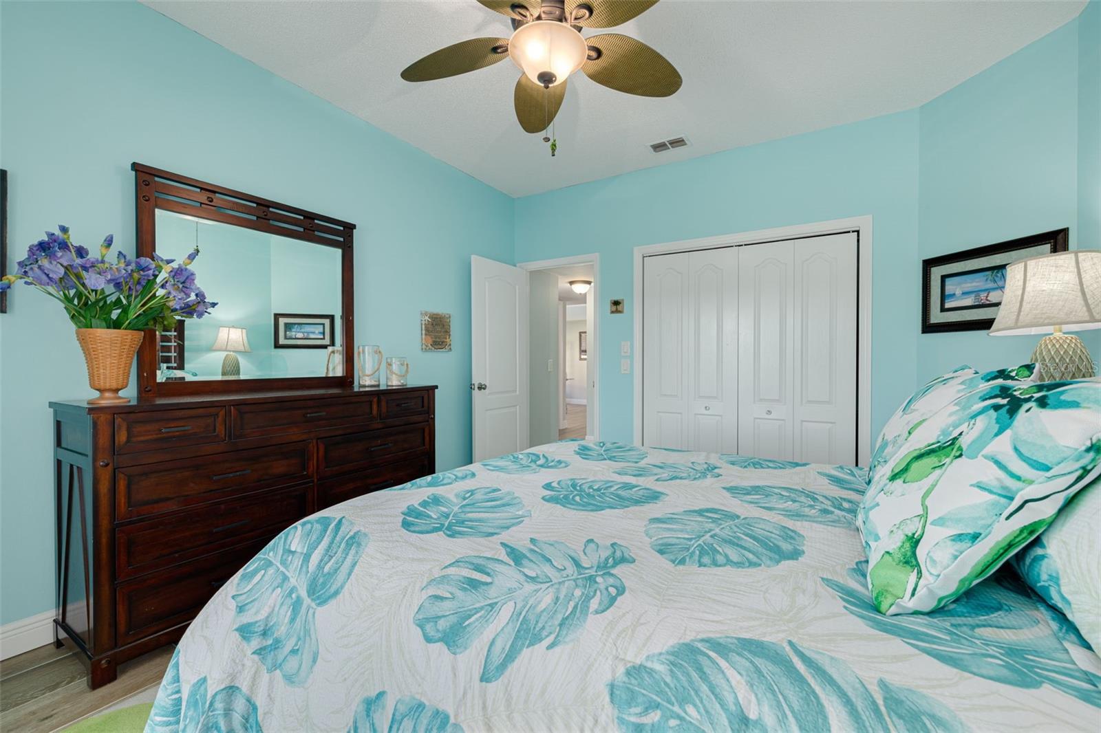 Image 35 of 59 For 6126 Seaside Drive