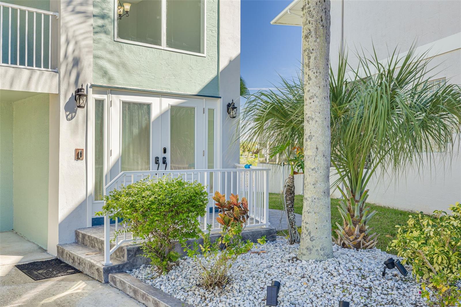 Image 51 of 59 For 6126 Seaside Drive