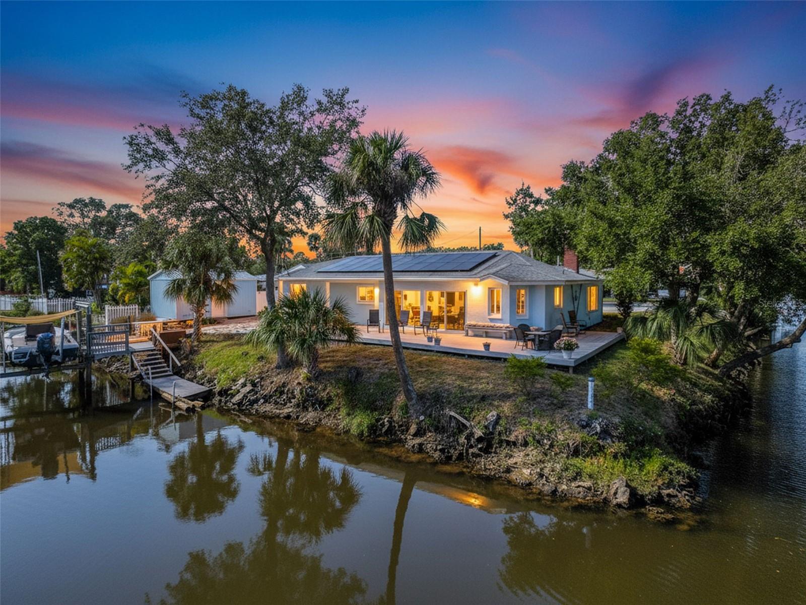 Listing photo id 39 for 8716 Green Street