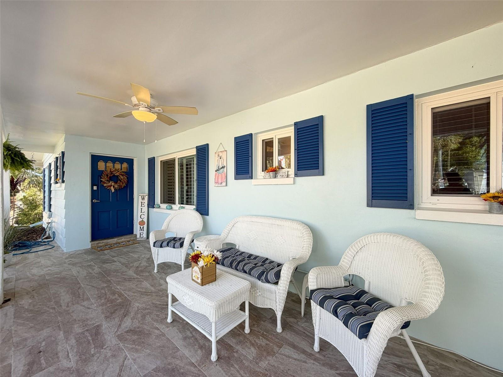 Listing photo id 3 for 8716 Green Street