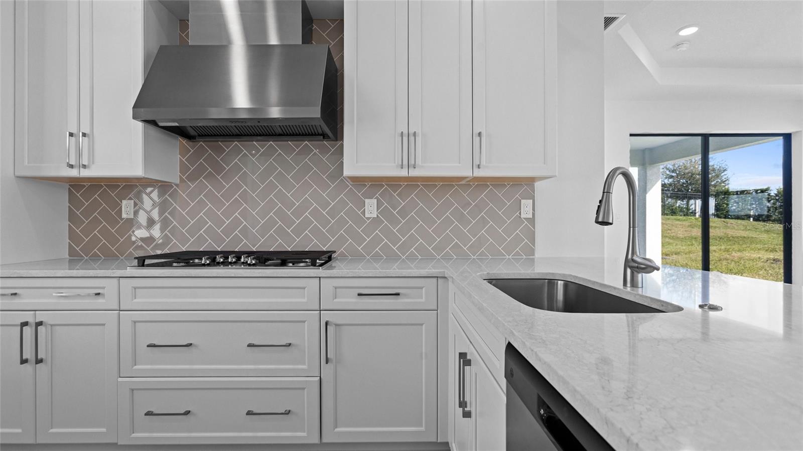 Image 19 of 59 For 18366 Rockport Place