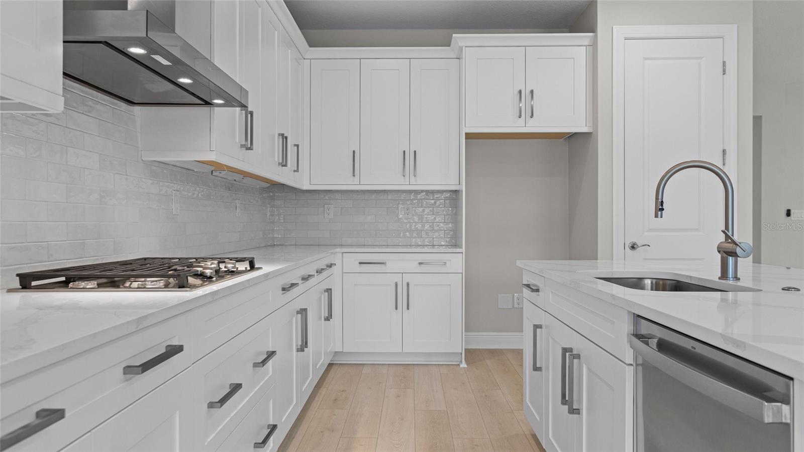 Image 20 of 61 For 18470 Rockport Place