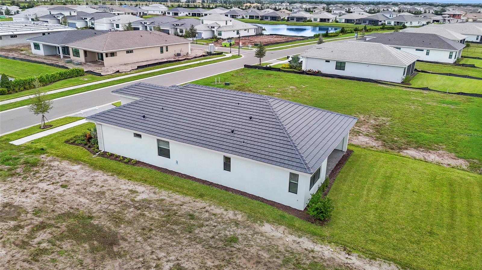 Image 20 of 90 For 18119 Cresswind Terrace