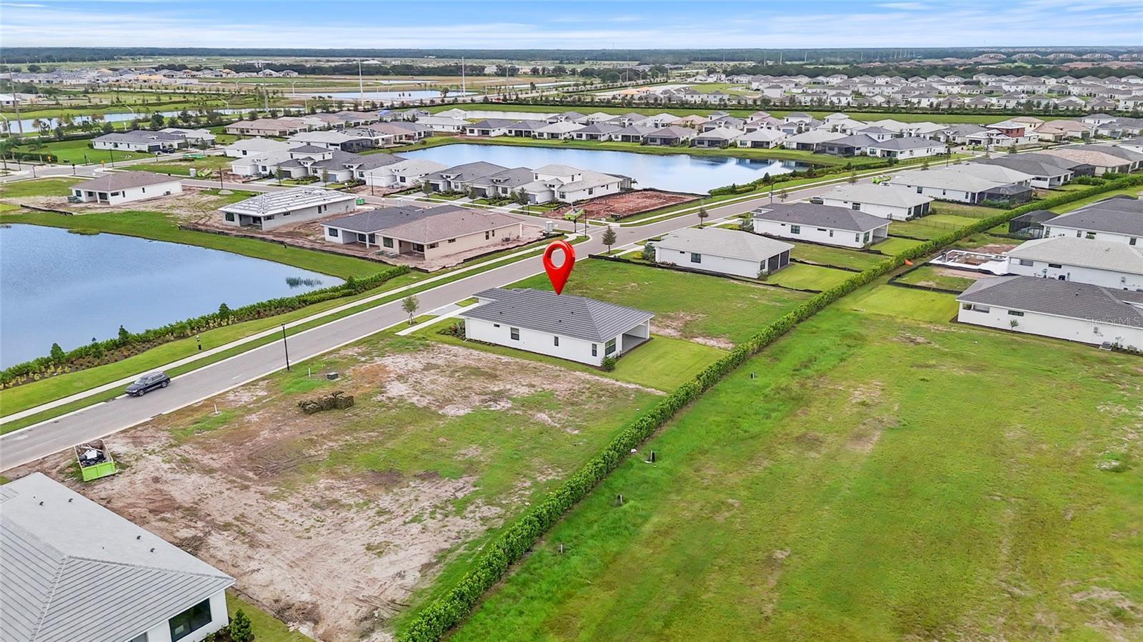 Image 26 of 90 For 18119 Cresswind Terrace