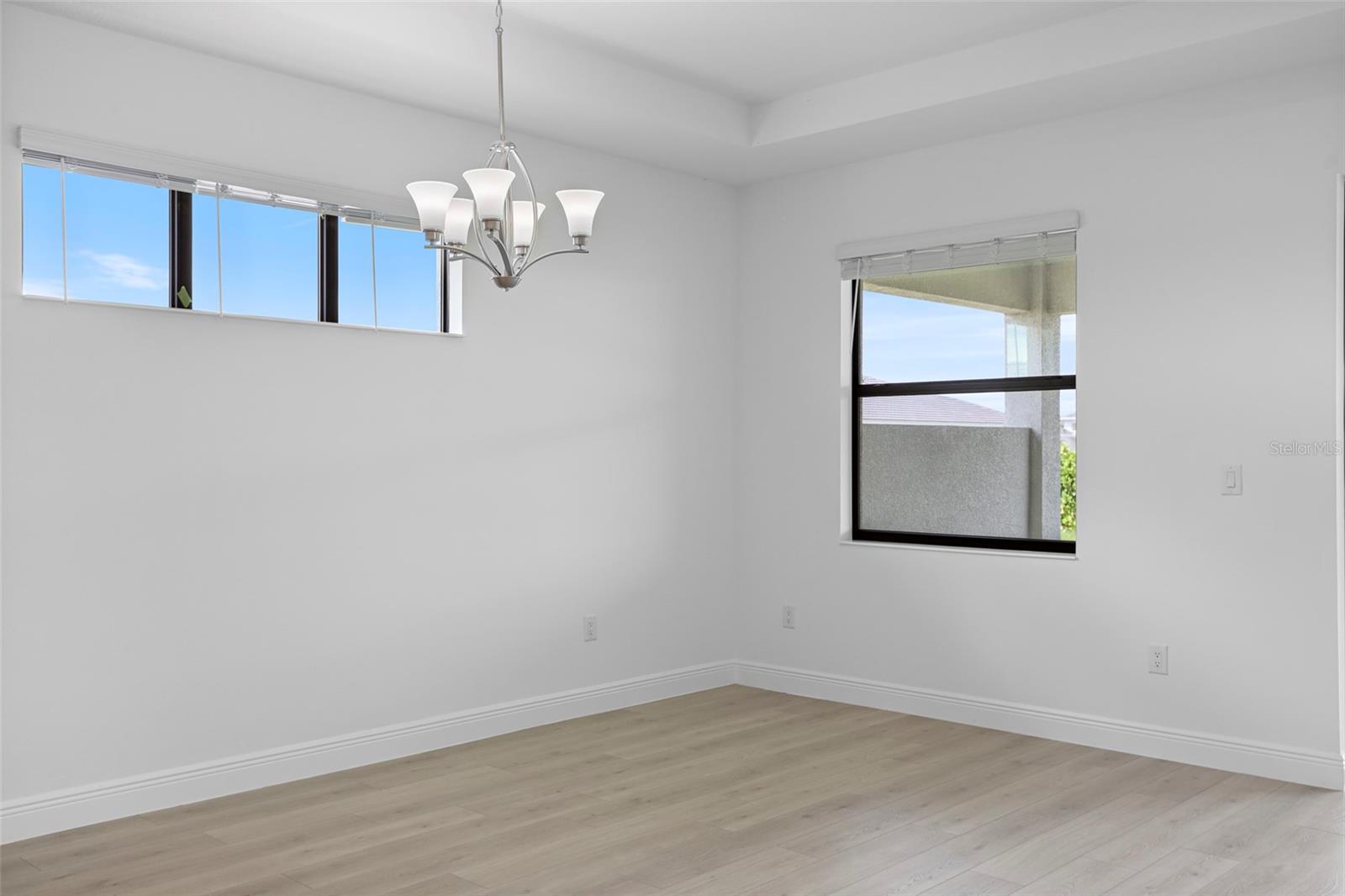 Image 45 of 90 For 18119 Cresswind Terrace