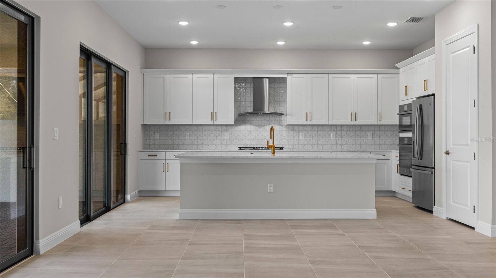 Image 22 of 63 For 4984 Fairhope Circle