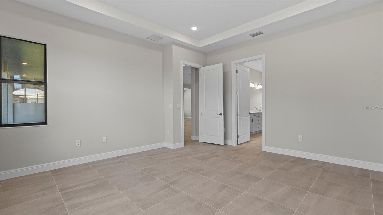 Image 23 of 63 For 4984 Fairhope Circle