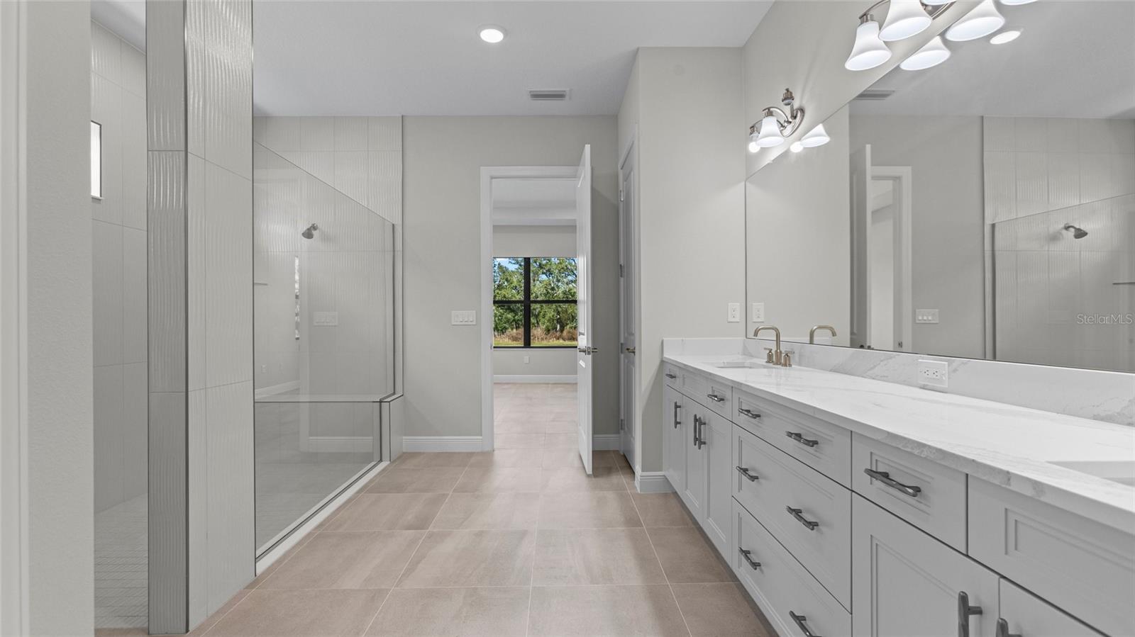 Image 27 of 63 For 4984 Fairhope Circle