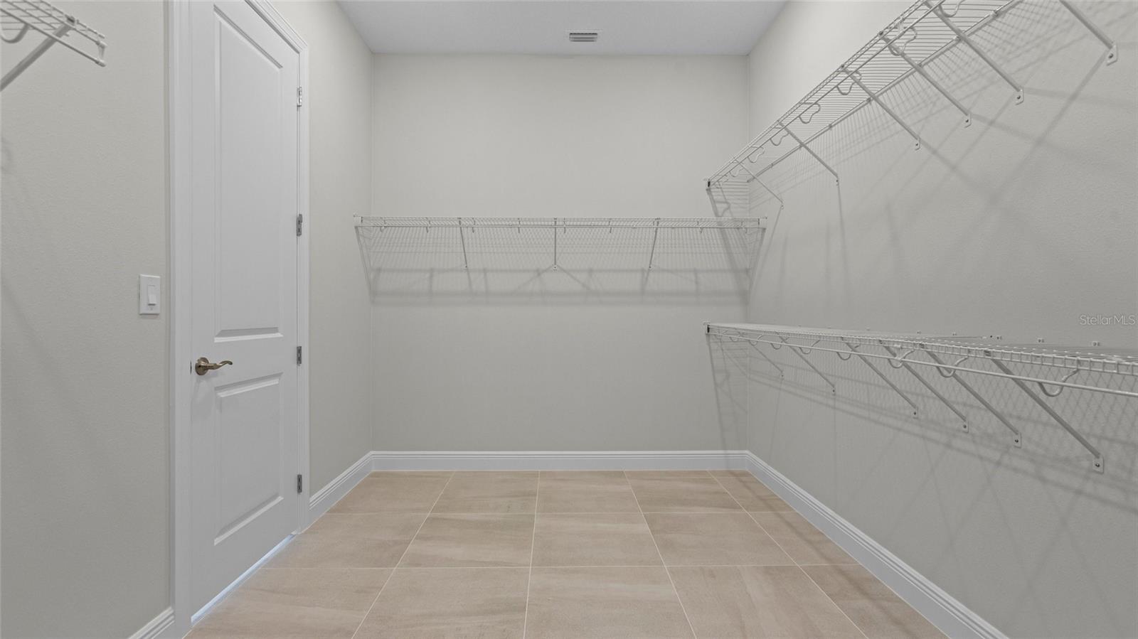 Image 29 of 63 For 4984 Fairhope Circle