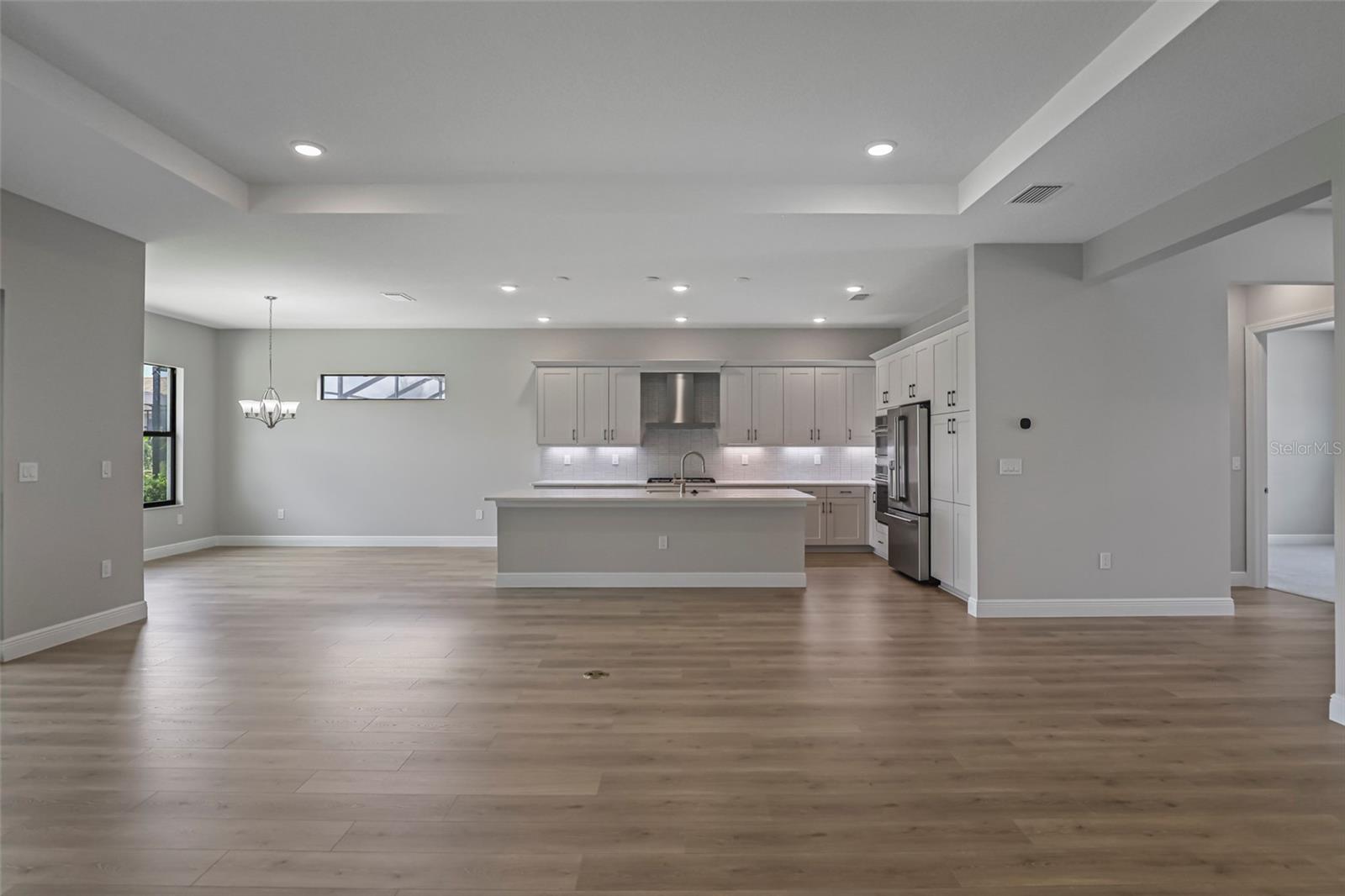 Image 29 of 80 For 4918 Kiva Circle