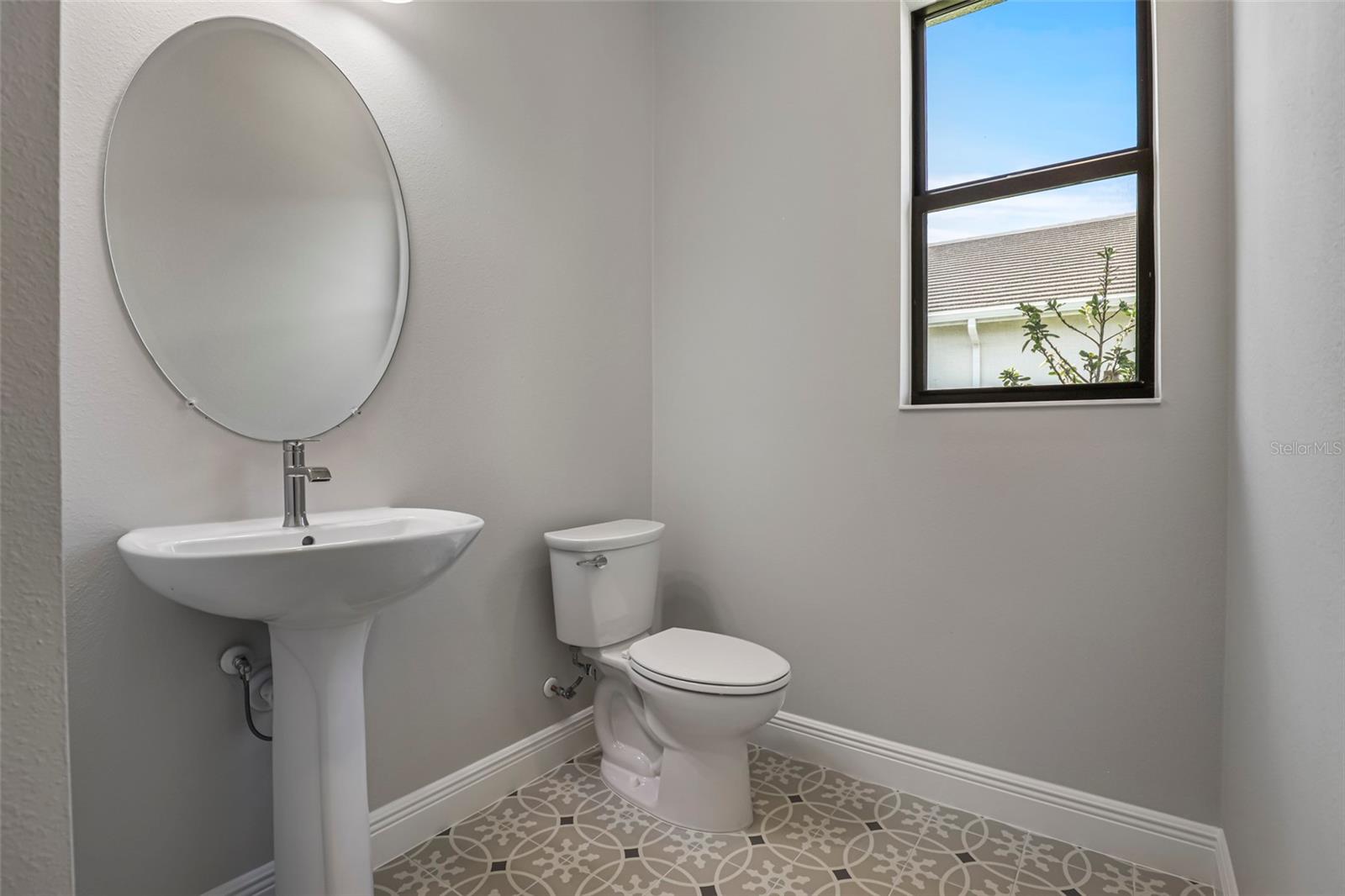 Image 41 of 80 For 4918 Kiva Circle