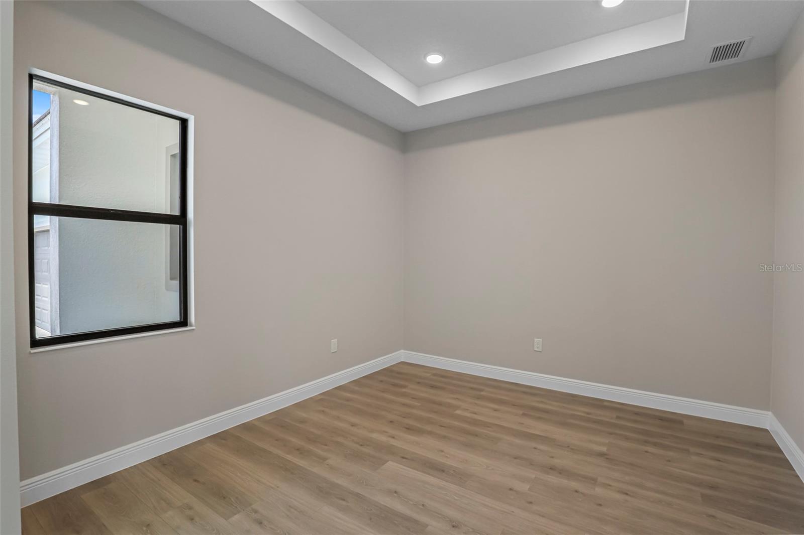 Image 46 of 80 For 4918 Kiva Circle