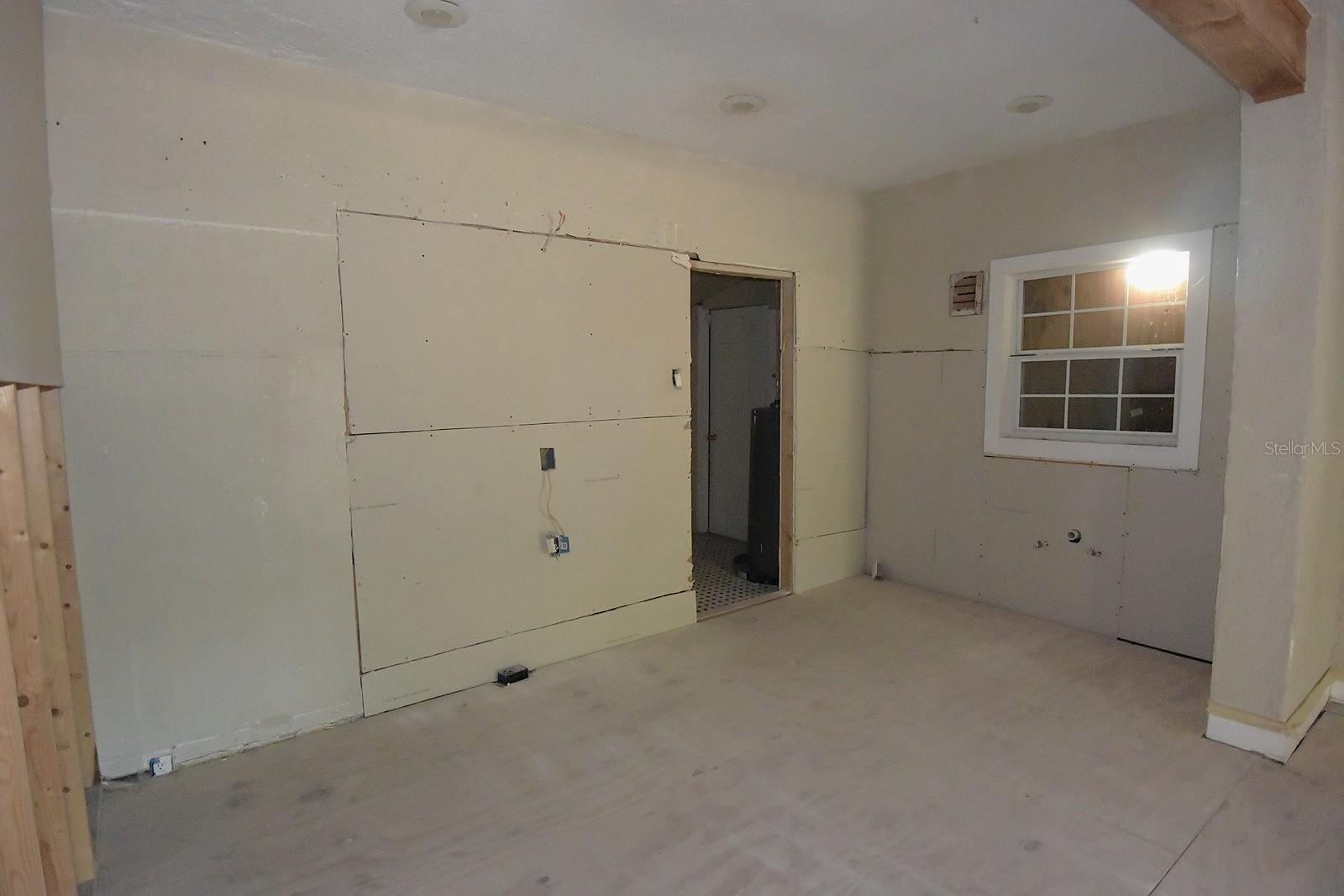 Image 10 of 35 For 913 28th Avenue