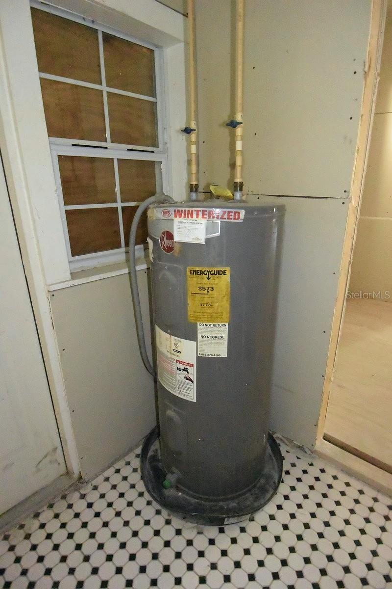 Image 11 of 35 For 913 28th Avenue