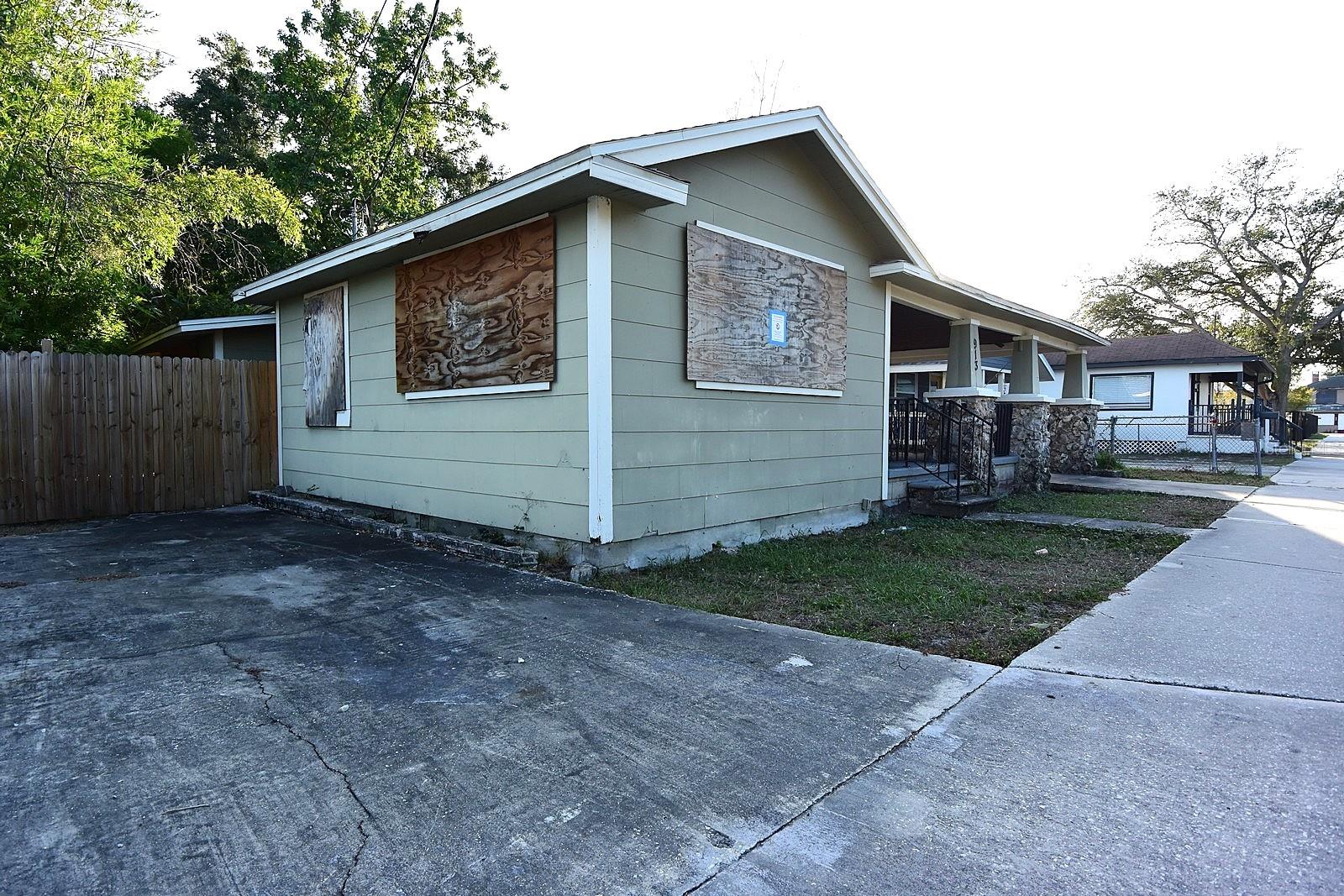 Image 26 of 35 For 913 28th Avenue