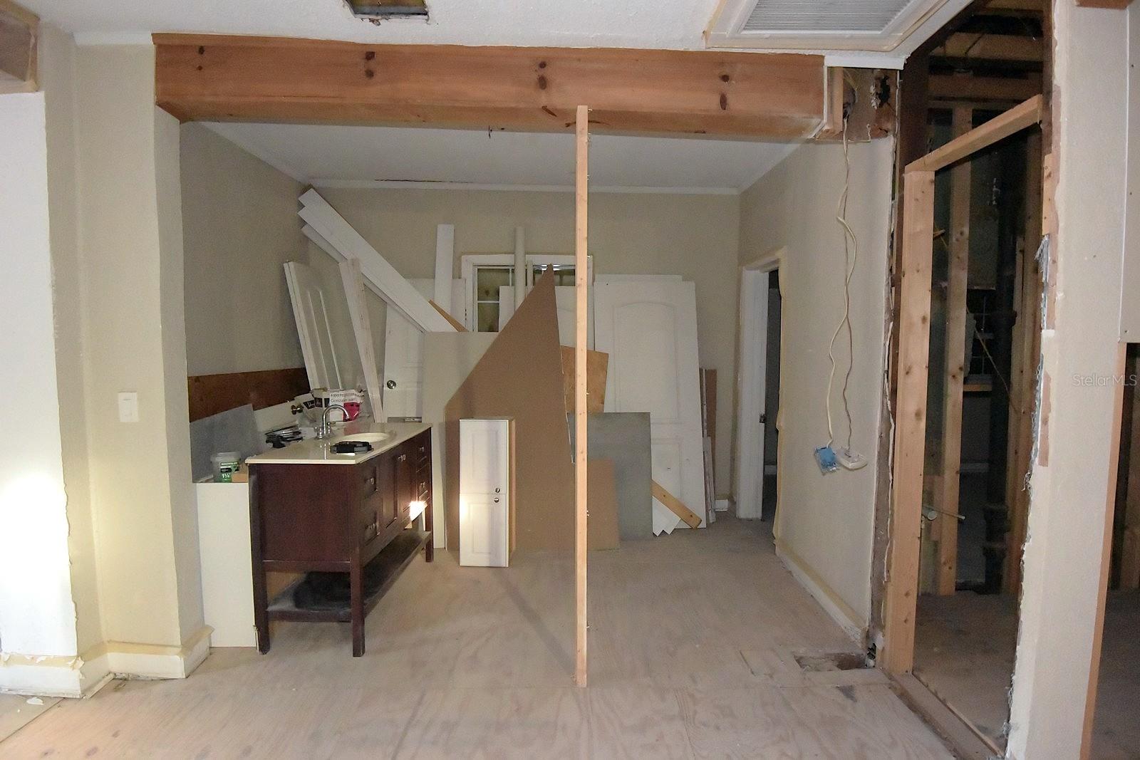 Image 7 of 35 For 913 28th Avenue