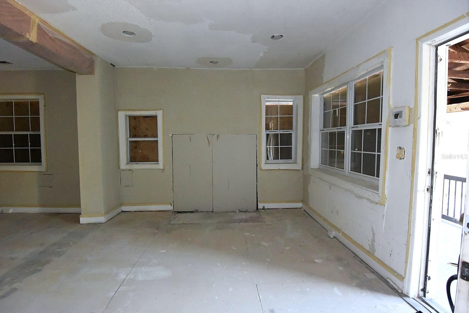 Image 8 of 35 For 913 28th Avenue