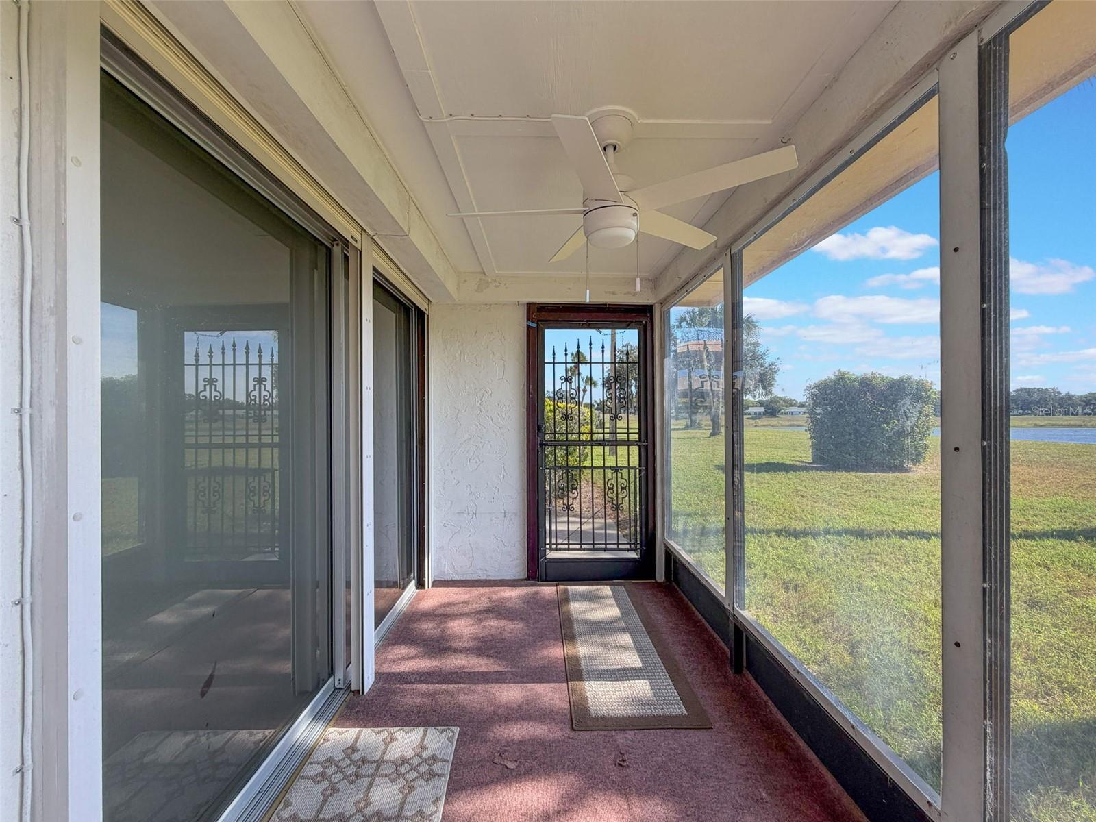 Image 23 of 35 For 11110 Carriage Hill Dr  1