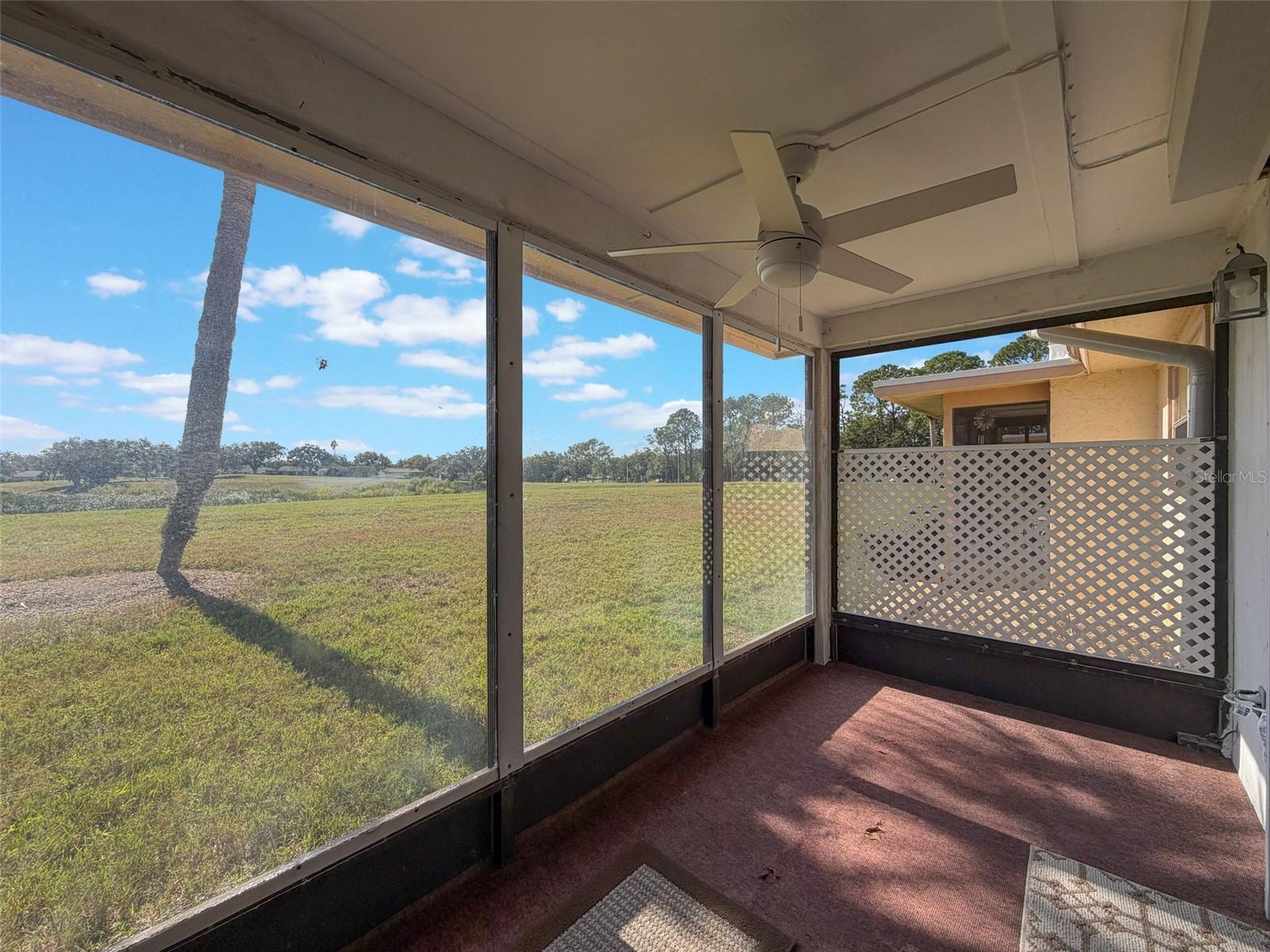 Image 24 of 35 For 11110 Carriage Hill Dr  1