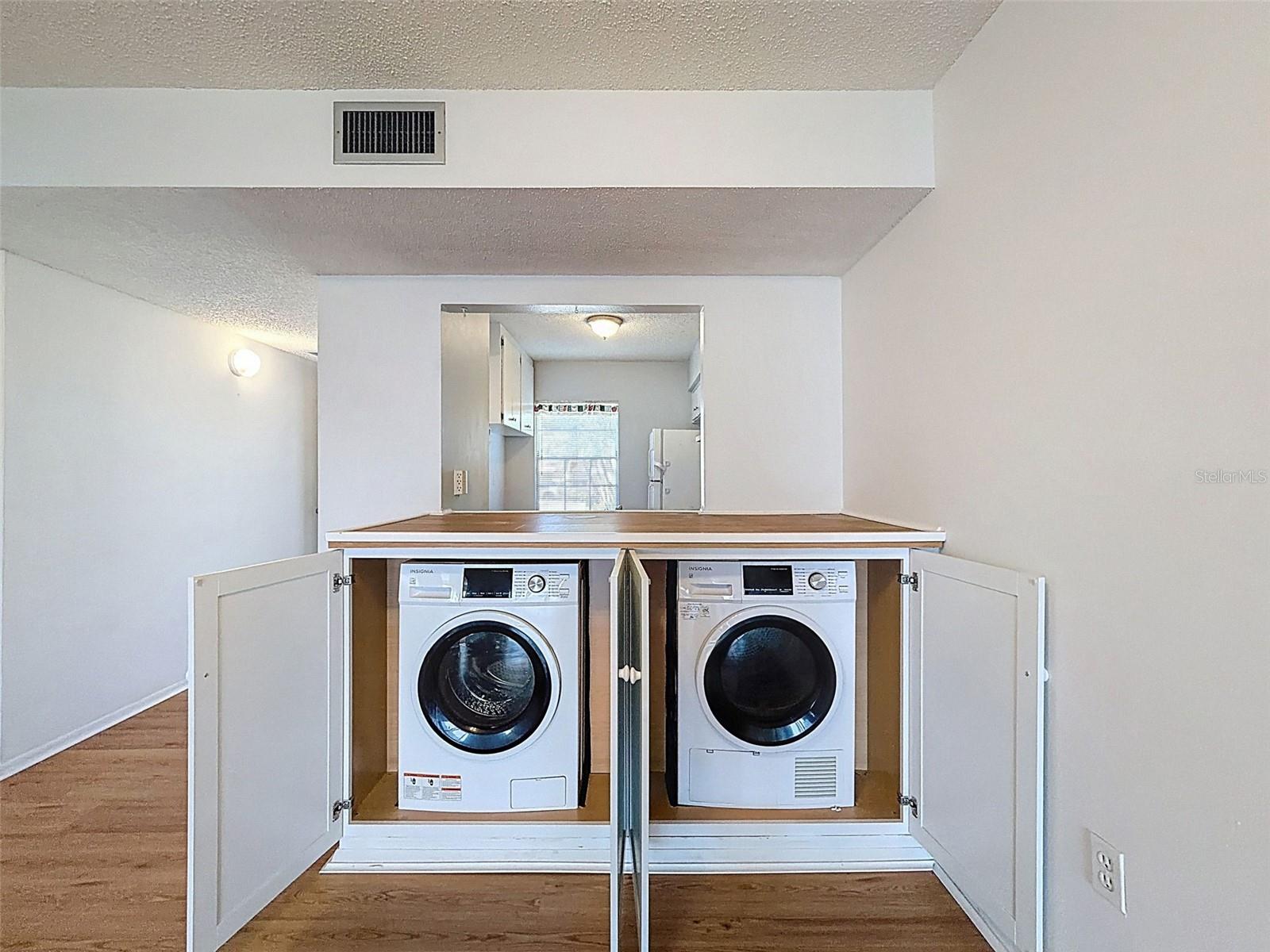 Image 9 of 35 For 11110 Carriage Hill Dr  1