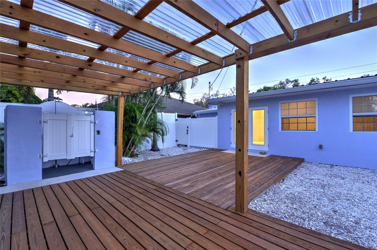 Image 15 of 18 For 5416 4th Avenue W