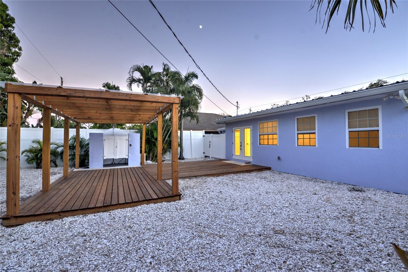 Image 17 of 18 For 5416 4th Avenue W