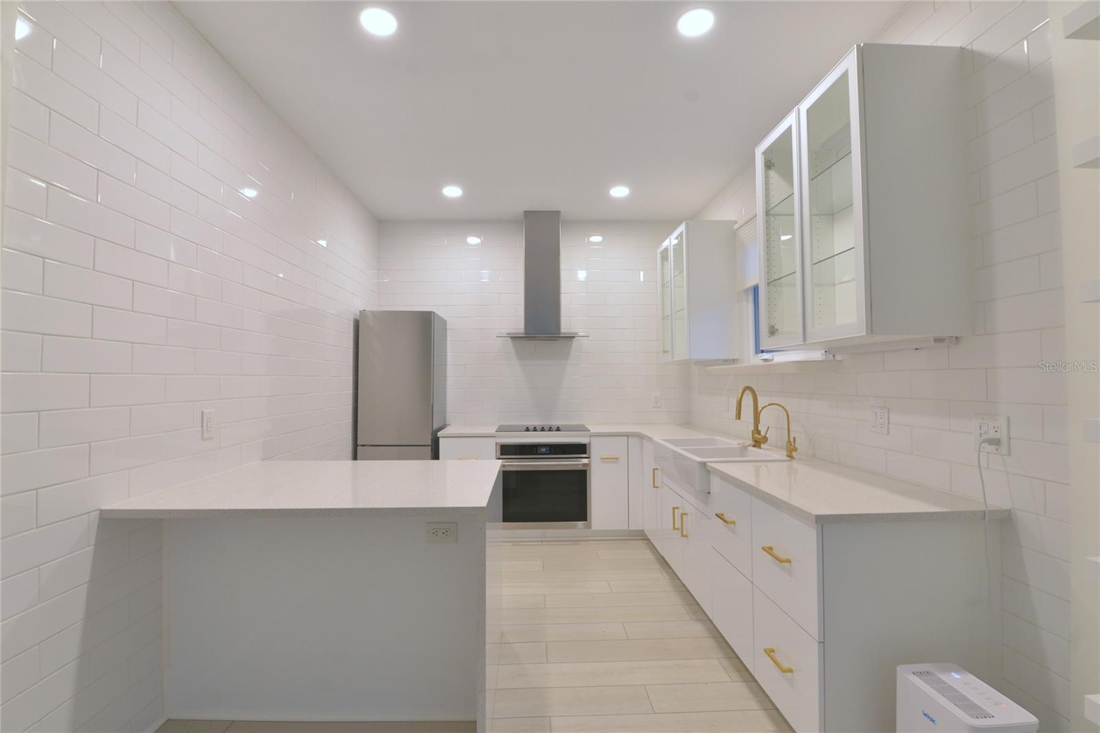 Image 4 of 18 For 5416 4th Avenue W