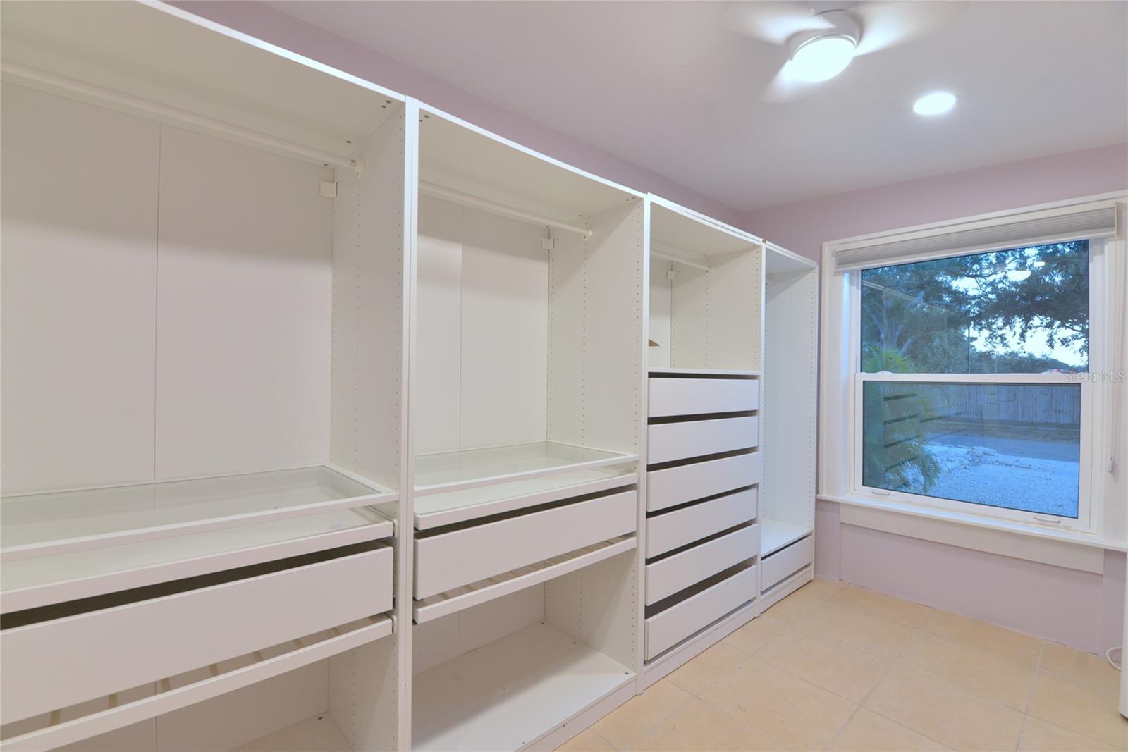 Image 9 of 18 For 5416 4th Avenue W