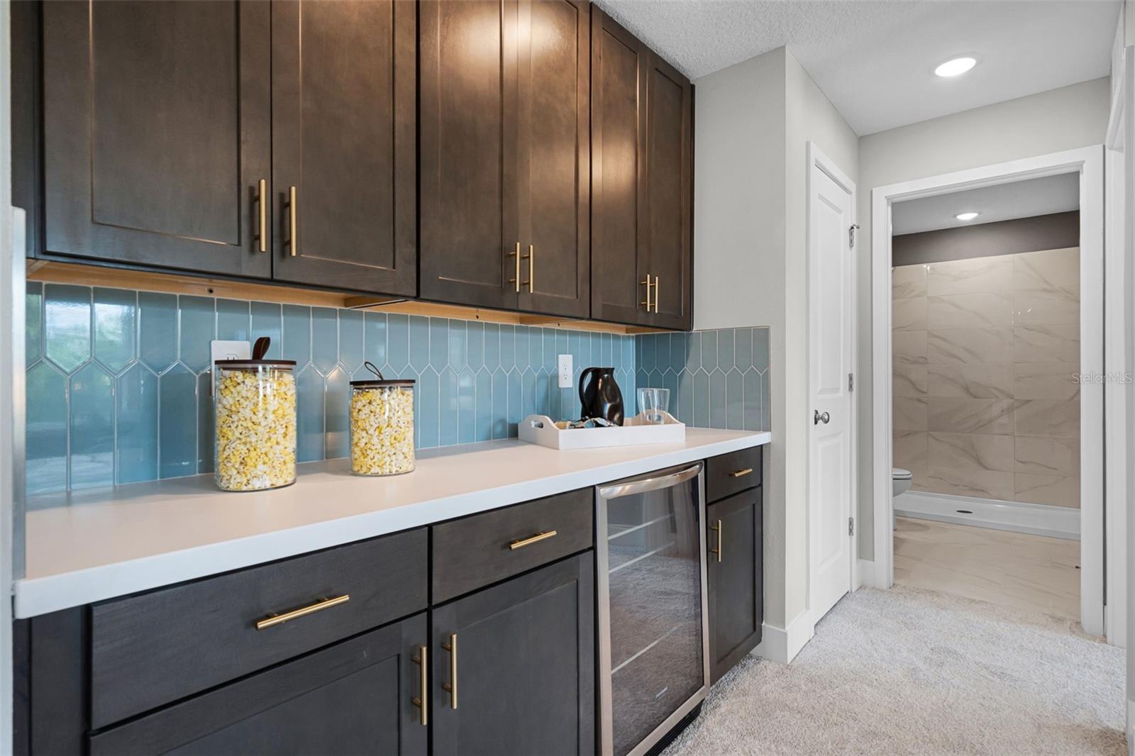 Image 14 of 23 For 815 Emerald Grove Drive