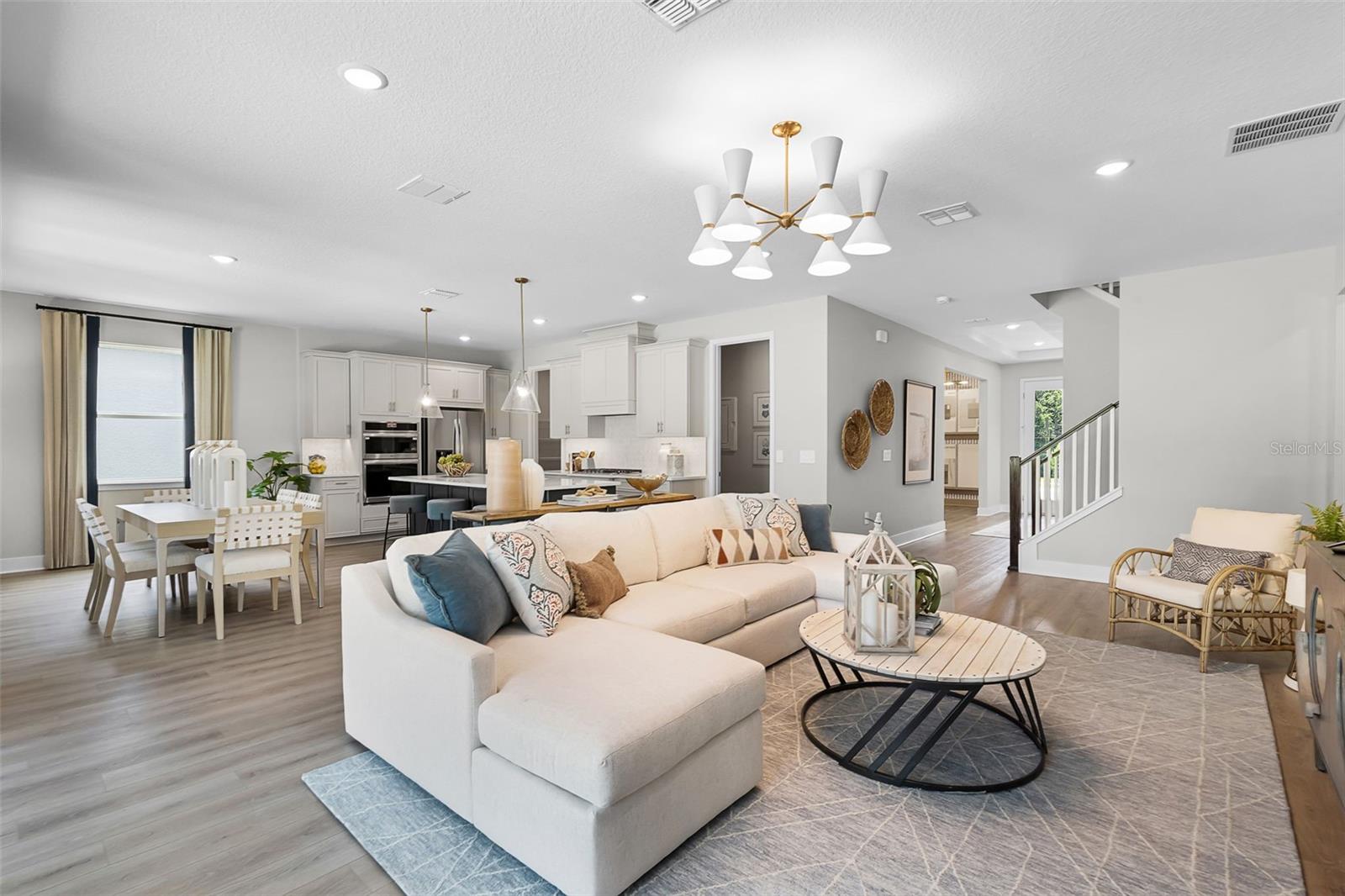 Image 2 of 23 For 815 Emerald Grove Drive