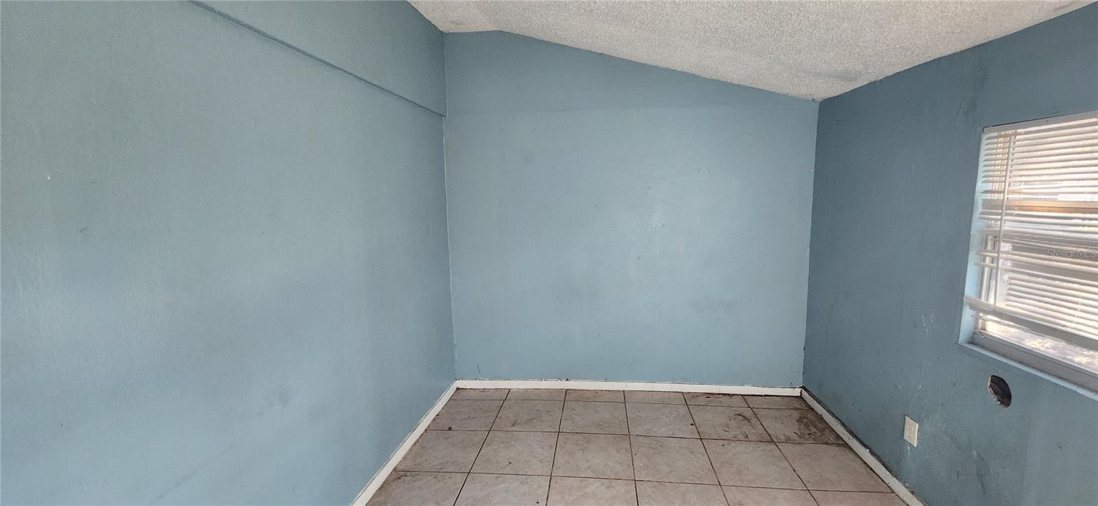 Image 13 of 20 For 416 Mulrennan Road