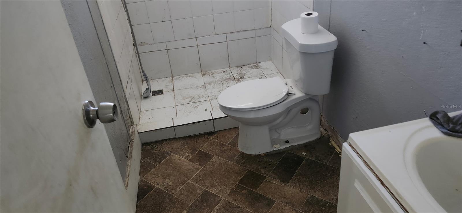 Image 9 of 20 For 416 Mulrennan Road