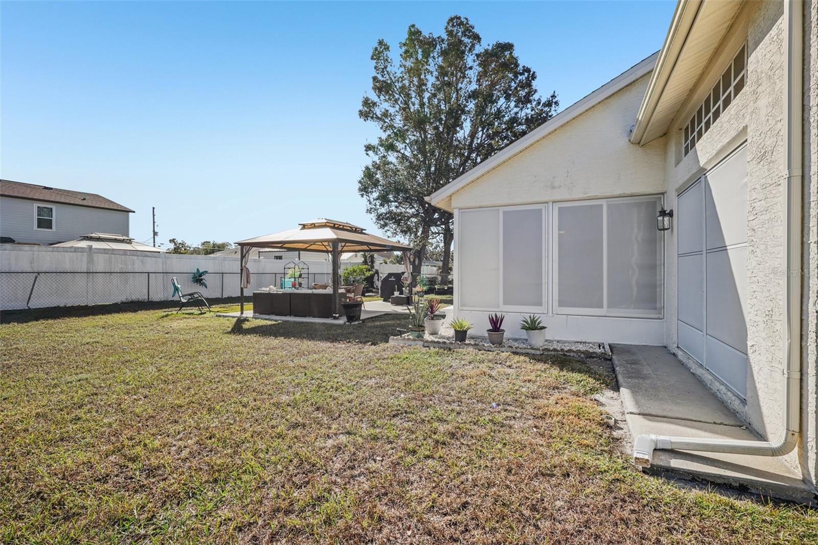 Image 38 of 40 For 5550 Newmark Street