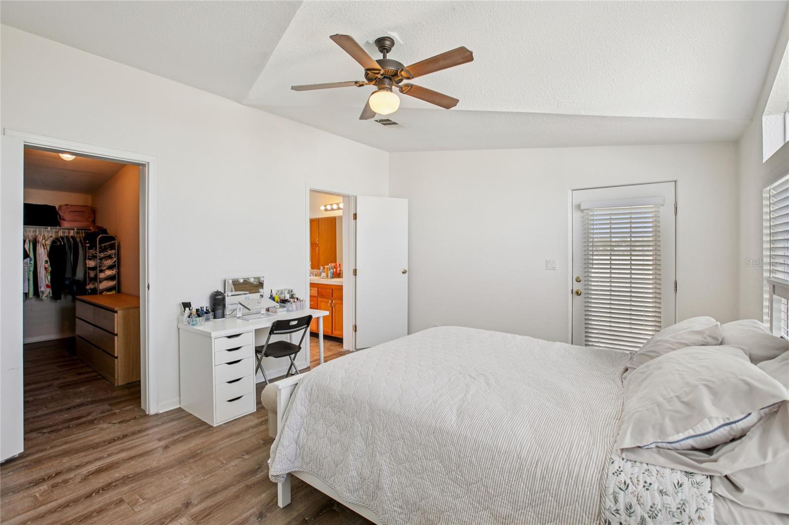 Image 25 of 53 For 8420 Fantasia Park Way