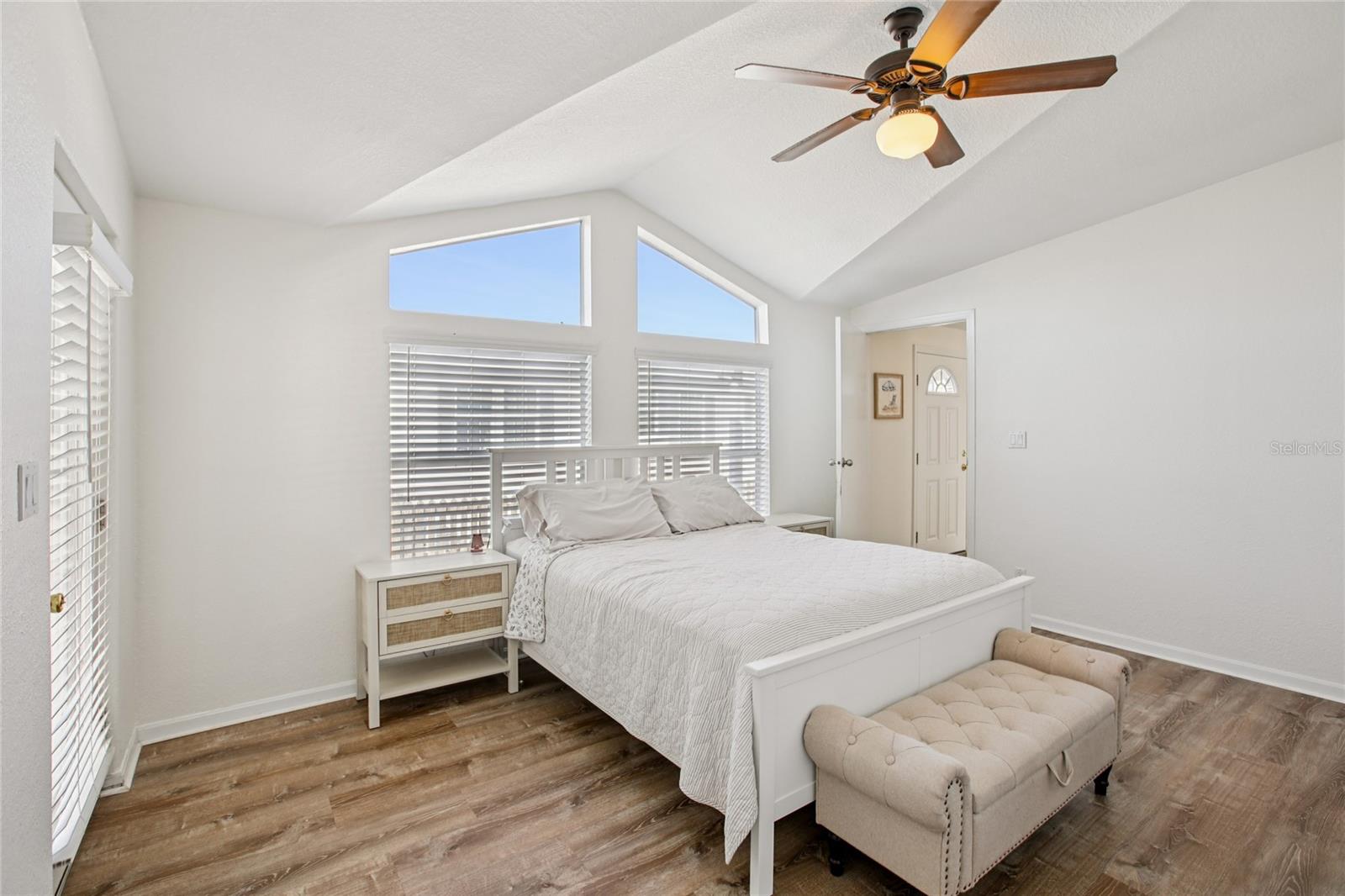 Image 28 of 53 For 8420 Fantasia Park Way