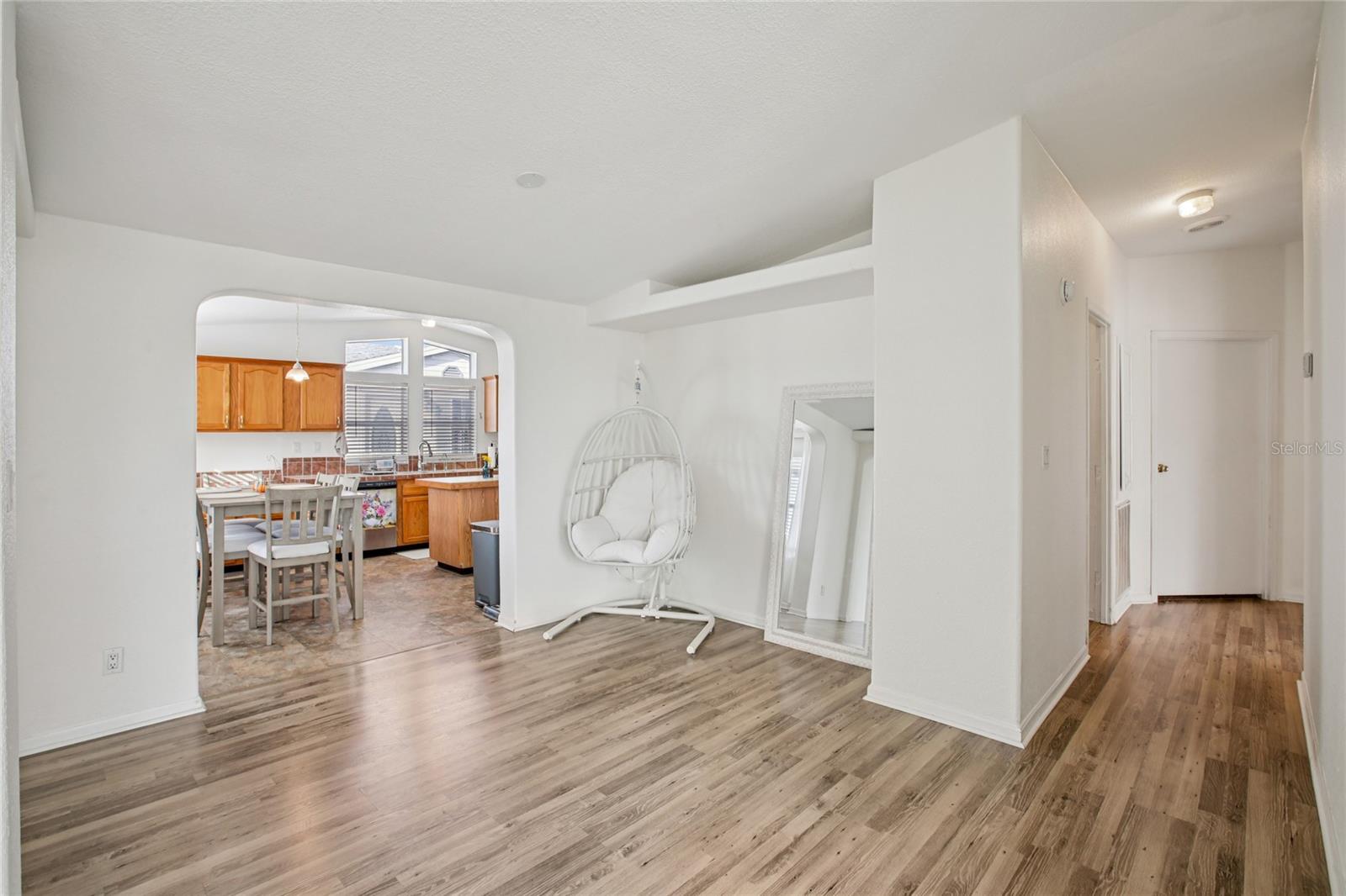 Image 31 of 53 For 8420 Fantasia Park Way