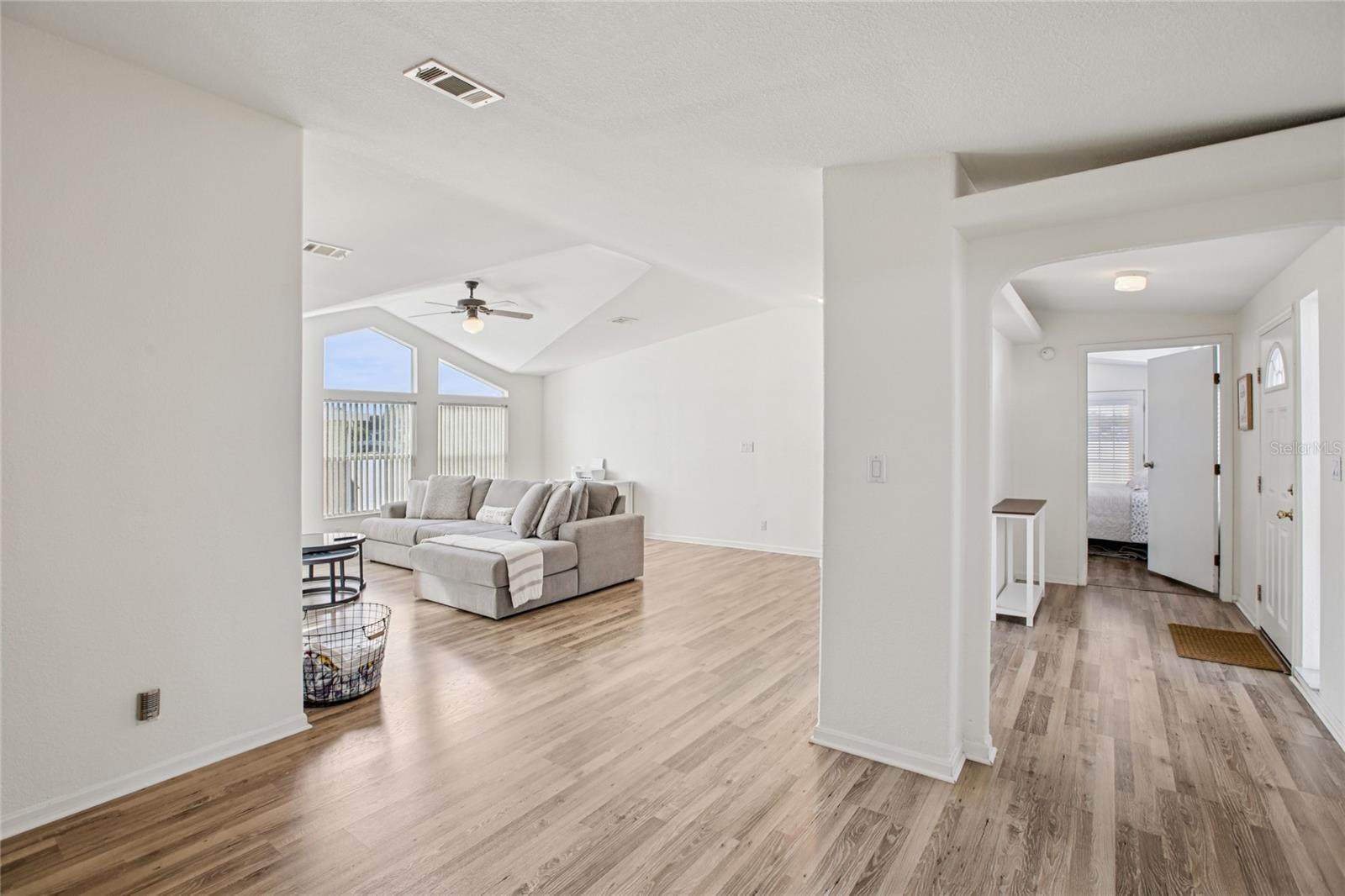 Image 37 of 53 For 8420 Fantasia Park Way