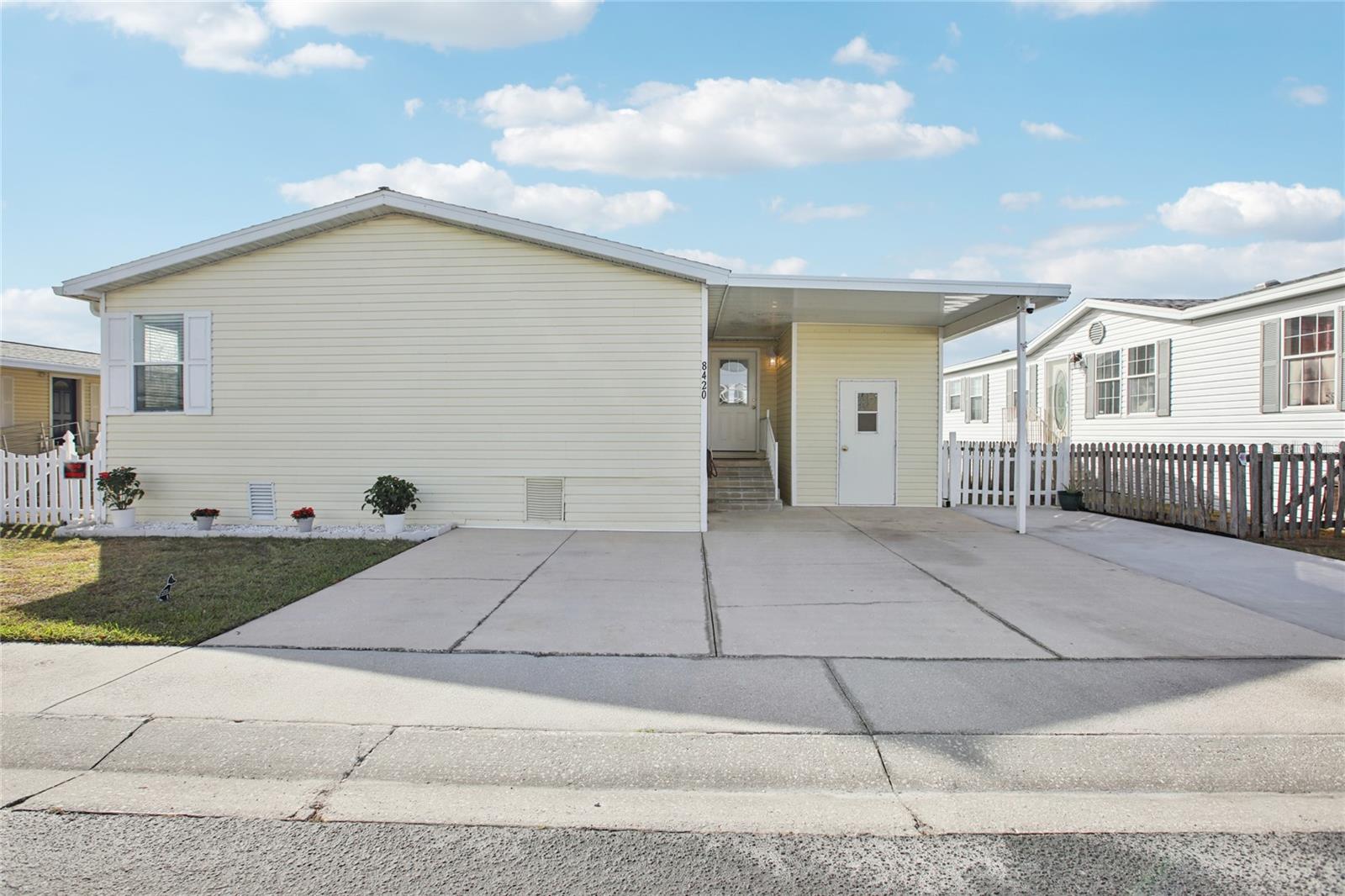 Image 5 of 53 For 8420 Fantasia Park Way