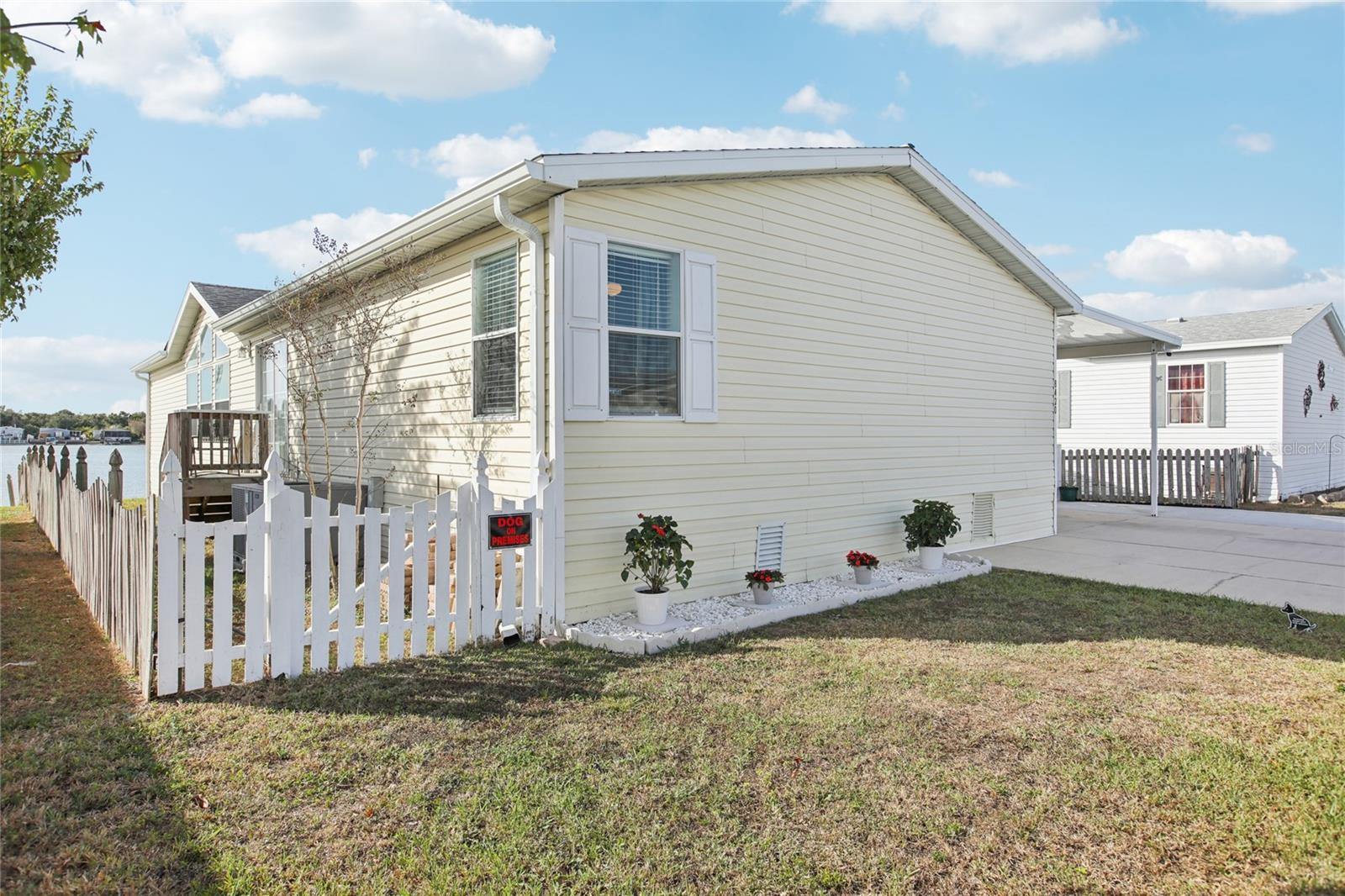 Image 6 of 53 For 8420 Fantasia Park Way