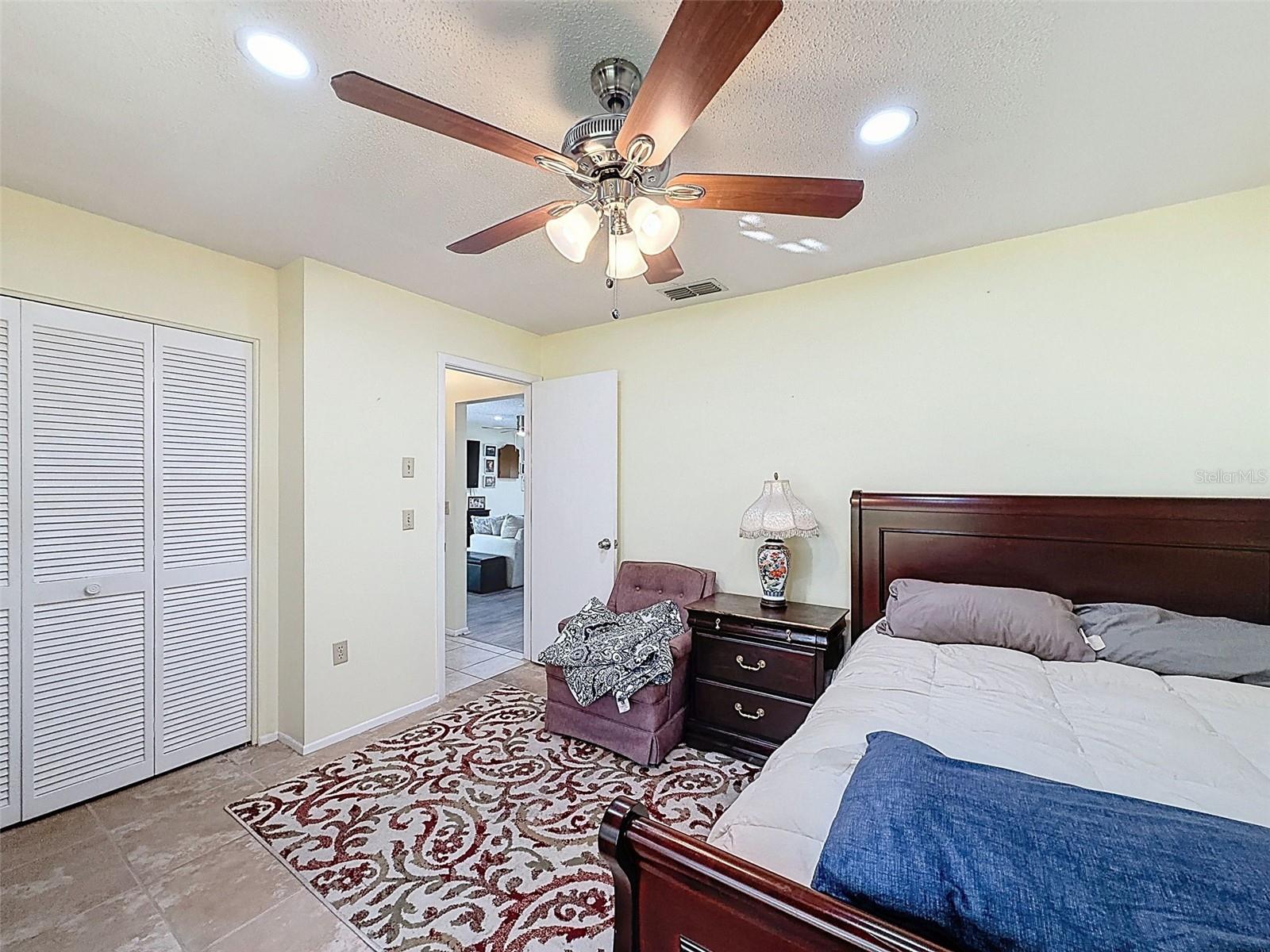 Image 16 of 26 For 11220 Elderberry Drive