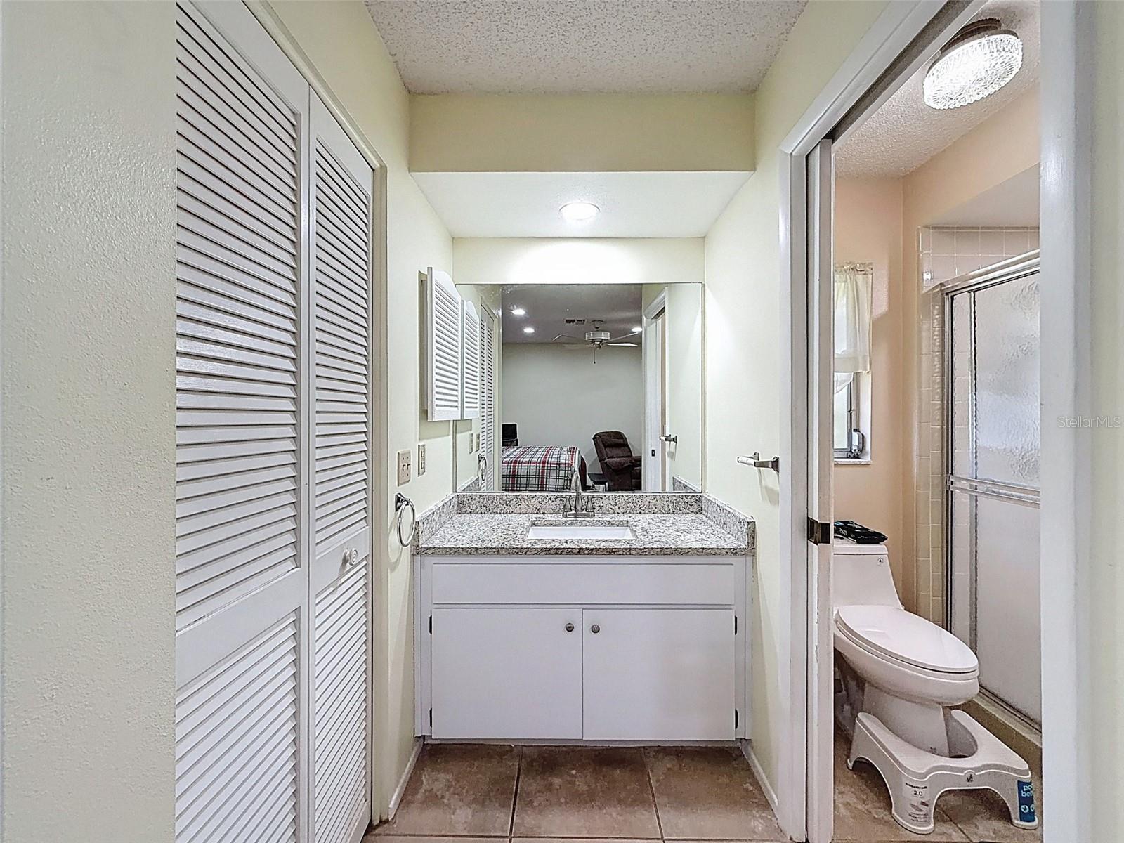 Image 21 of 26 For 11220 Elderberry Drive