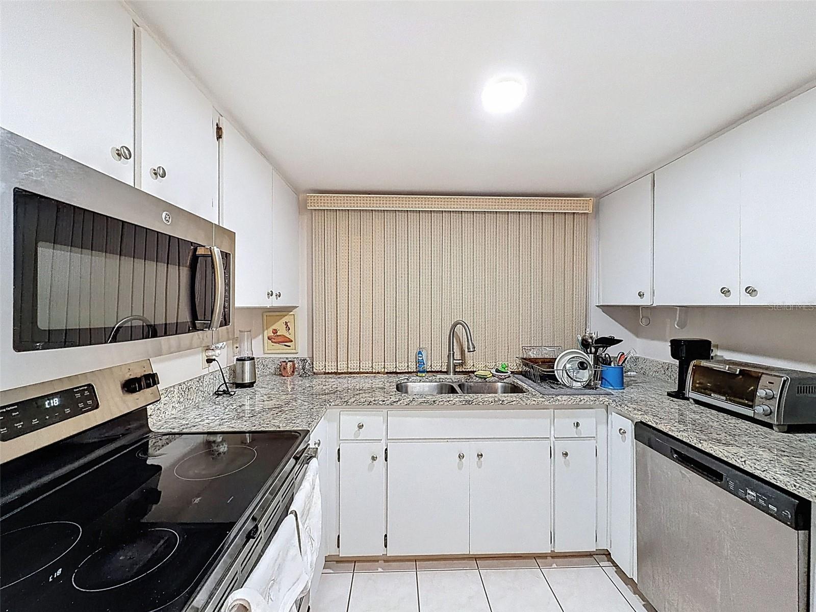 Image 3 of 26 For 11220 Elderberry Drive